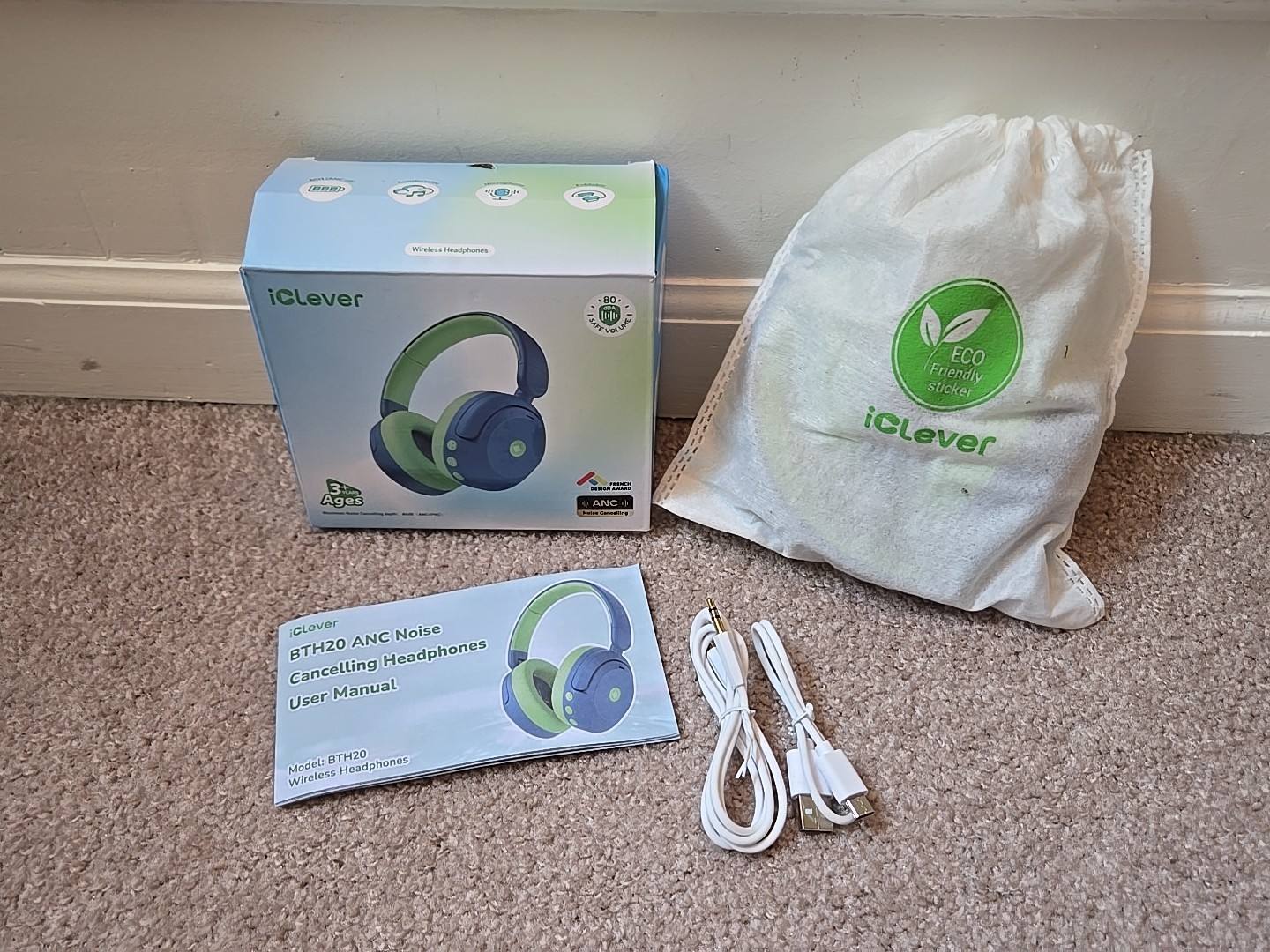 iClever BTH20 Active Noise Cancelling Headphones for Kids Blue Green * NEW OPEN