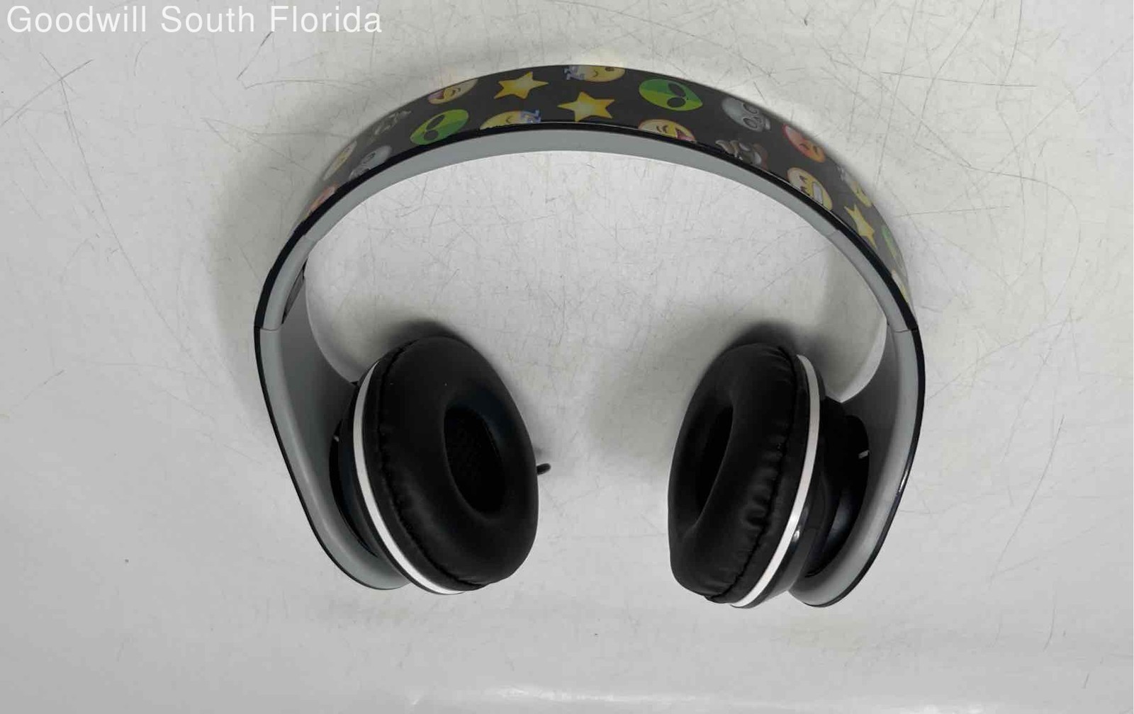 Black Gray Water-Resistant Wired Over The Ear Headphones Not Tested