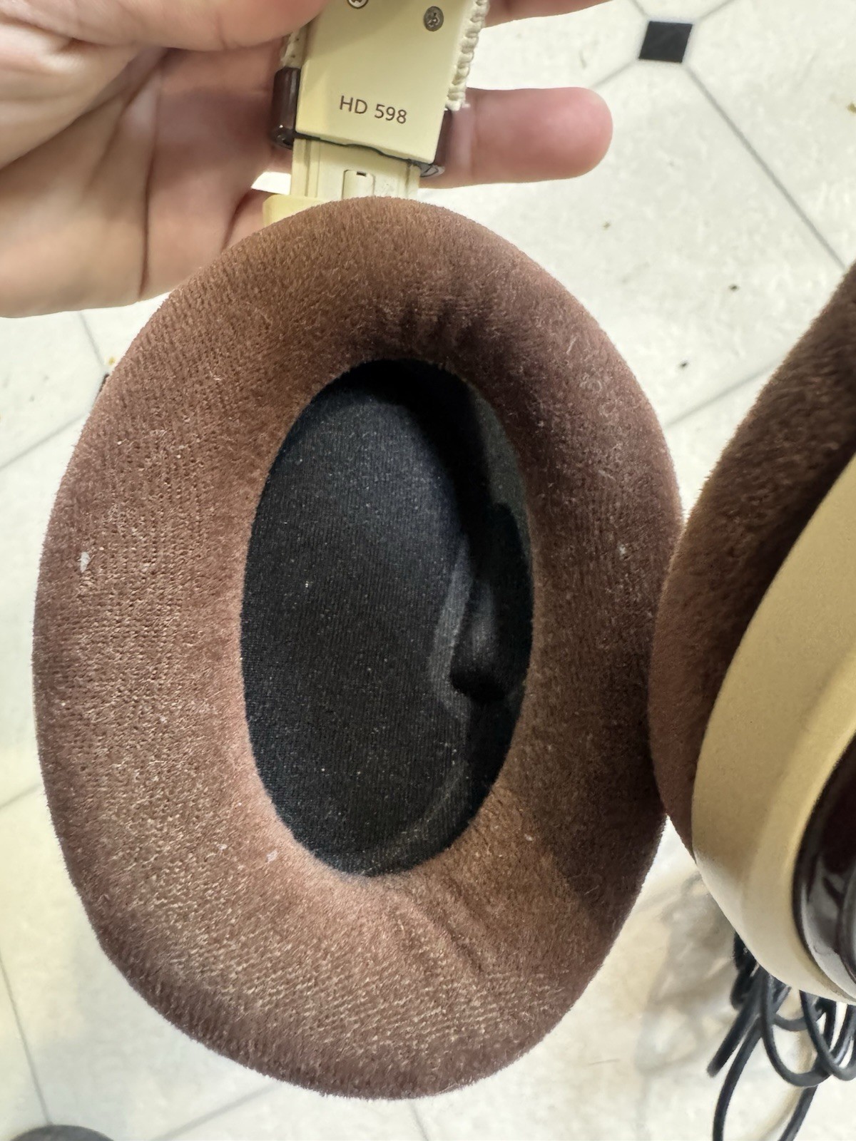 Sennheiser HD 598 Over-Ear Headphones – Brown, Cable Included