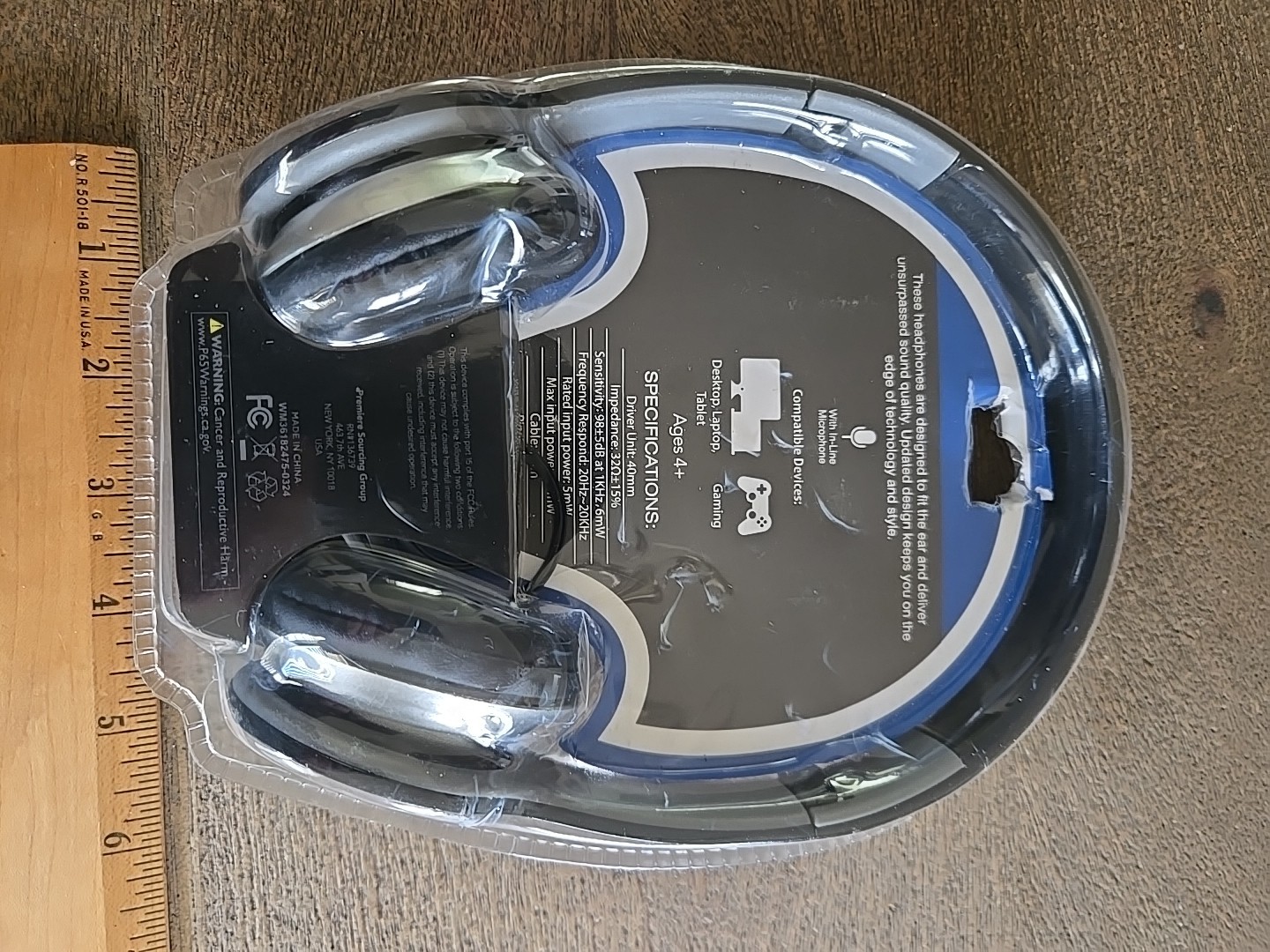 School Yard Vibes HeadPhones Black NEW See All Pics And Description