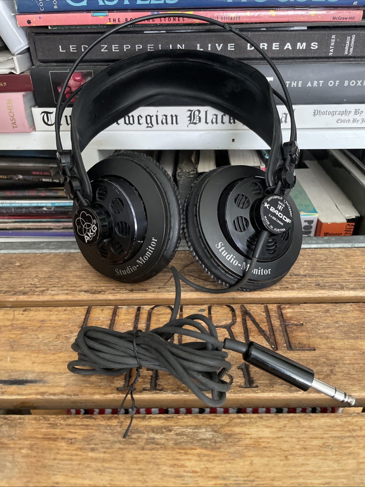 Vintage AKG K240 DF 600 Ohm Studio Monitor Headphones Austria Working SEE VIDEO!