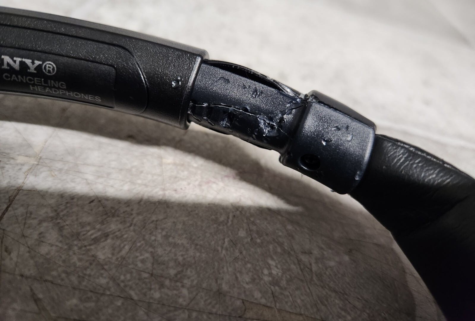 Sony MDR-NC500D Headphones PARTS/REPAIRS (SEE PICTURES)