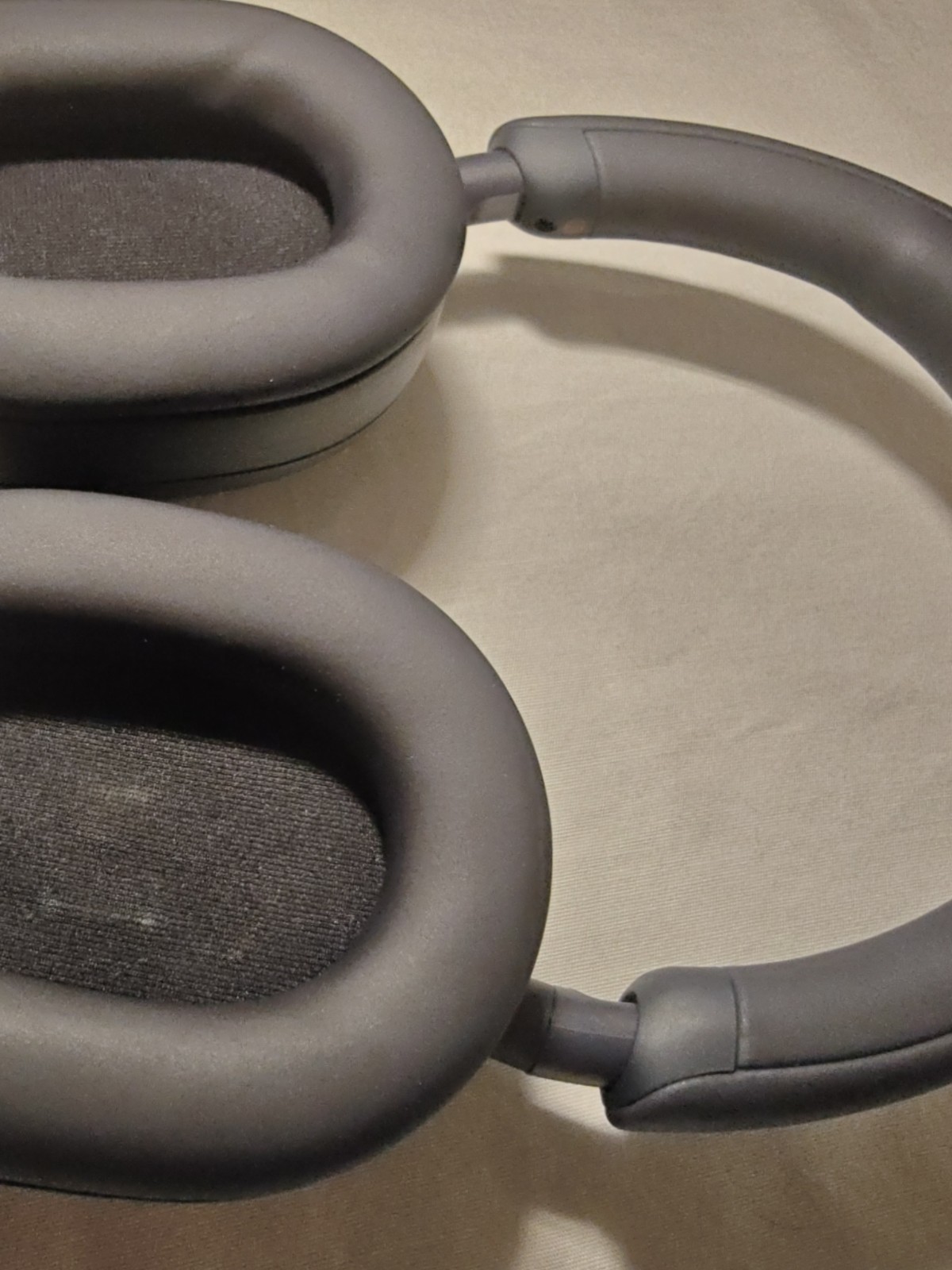 Very Nice Navy Blue Sony WH1000XM5 Noise Cancelling Over Ear Headphones W/ CASE!