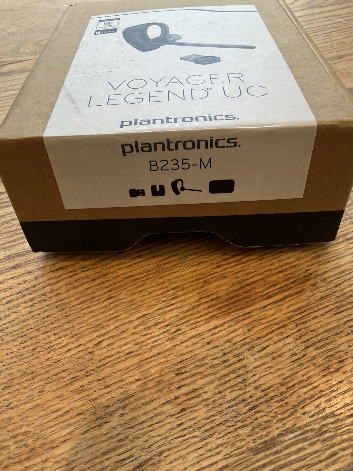 NEW Plantronics Voyager Focus UC B235-M Bluetooth Wireless Headset Open Box