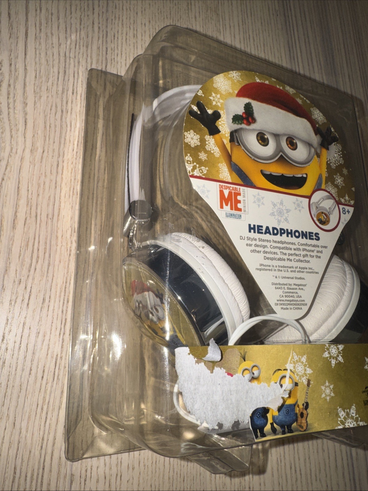 Despicable Me Minions Holiday Santa Headphones DJ Over Ear Stereo White Silver