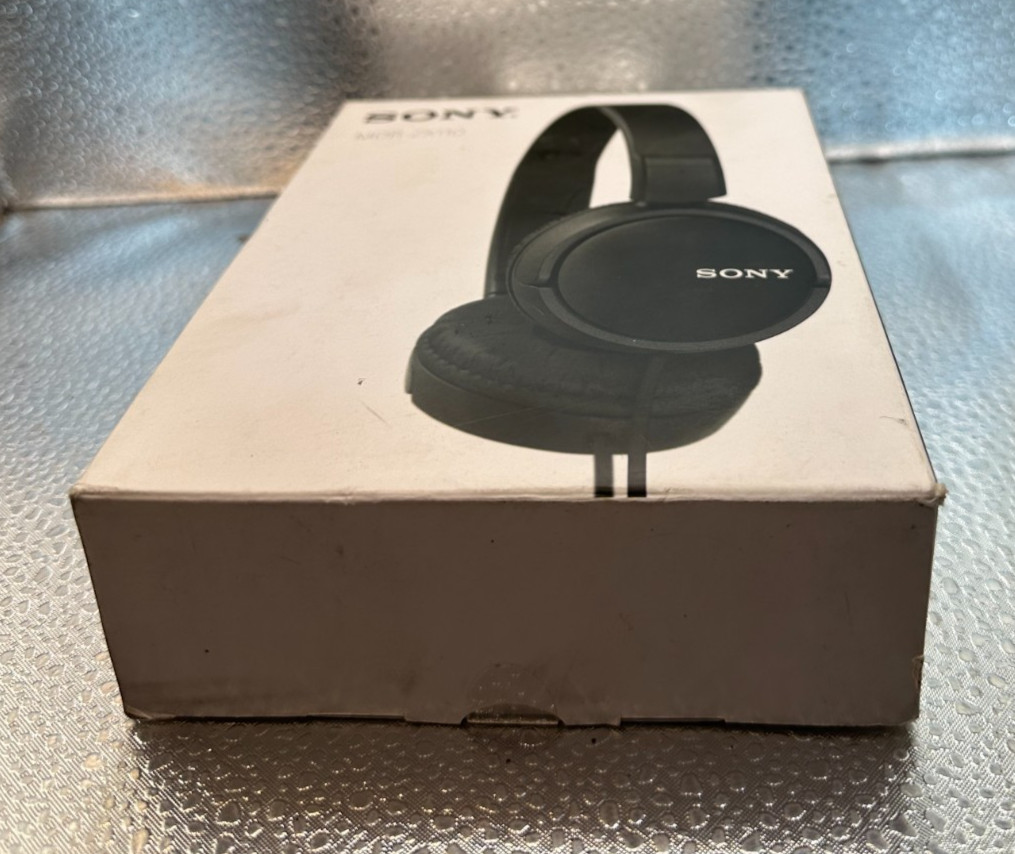 Sony Wired Stereo Folding Headphones MDRZX110/BZUC ZX Series (D57-19)