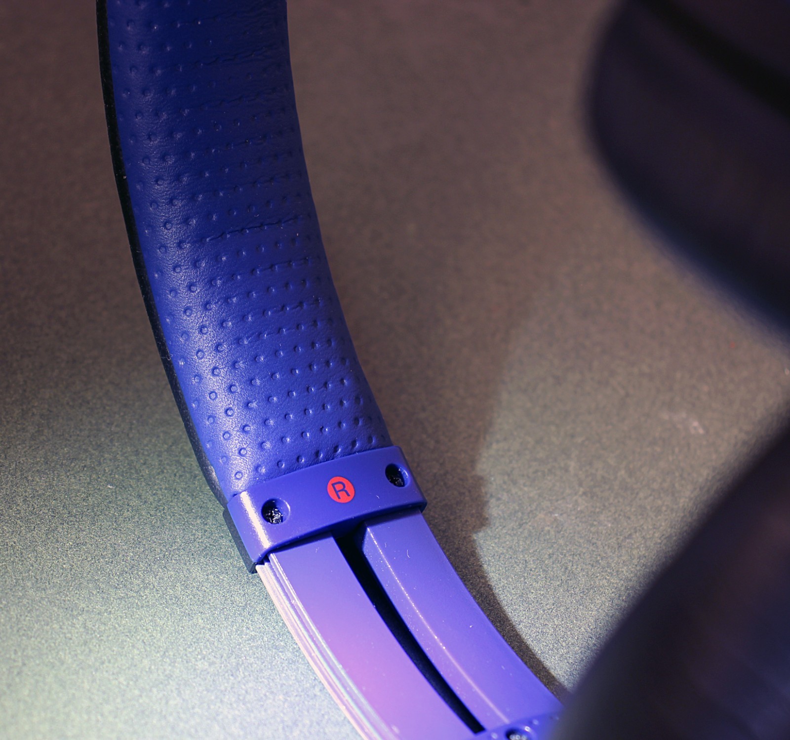 Sony Corporation Wireless Stereo Headset Blue MDR-ZX770BT