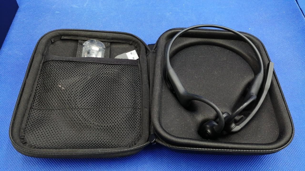 Shokz Bone Conduction Earbuds OPENCOMM UC Used