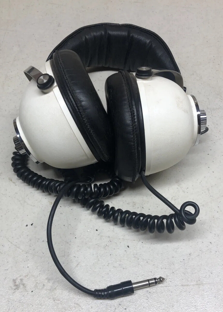 Lykes SHP 500 Stereo Headphones- White Untested