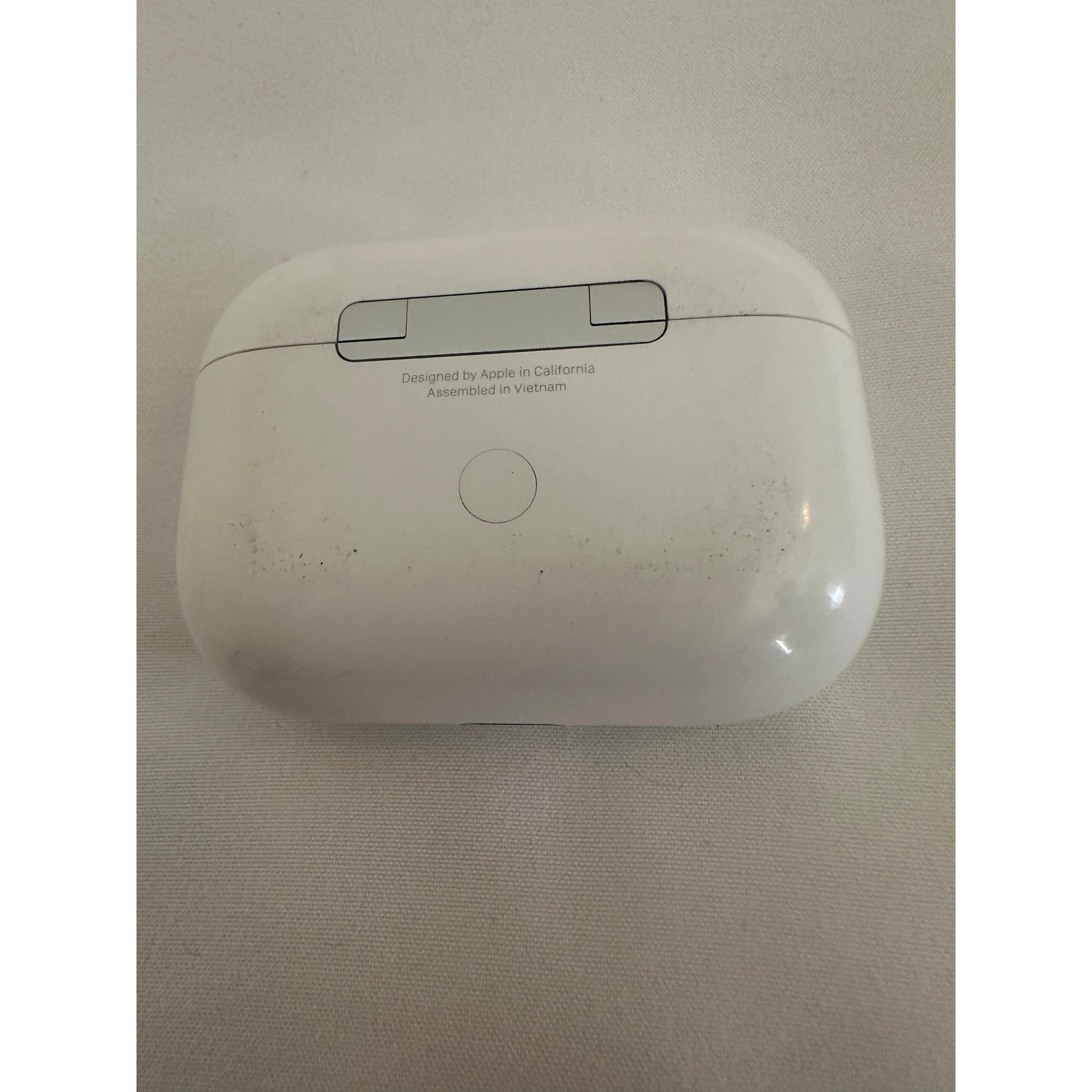 Apple AirPods Pro 1st Gen Wireless Headphones with MagSafe Charging Case A2190