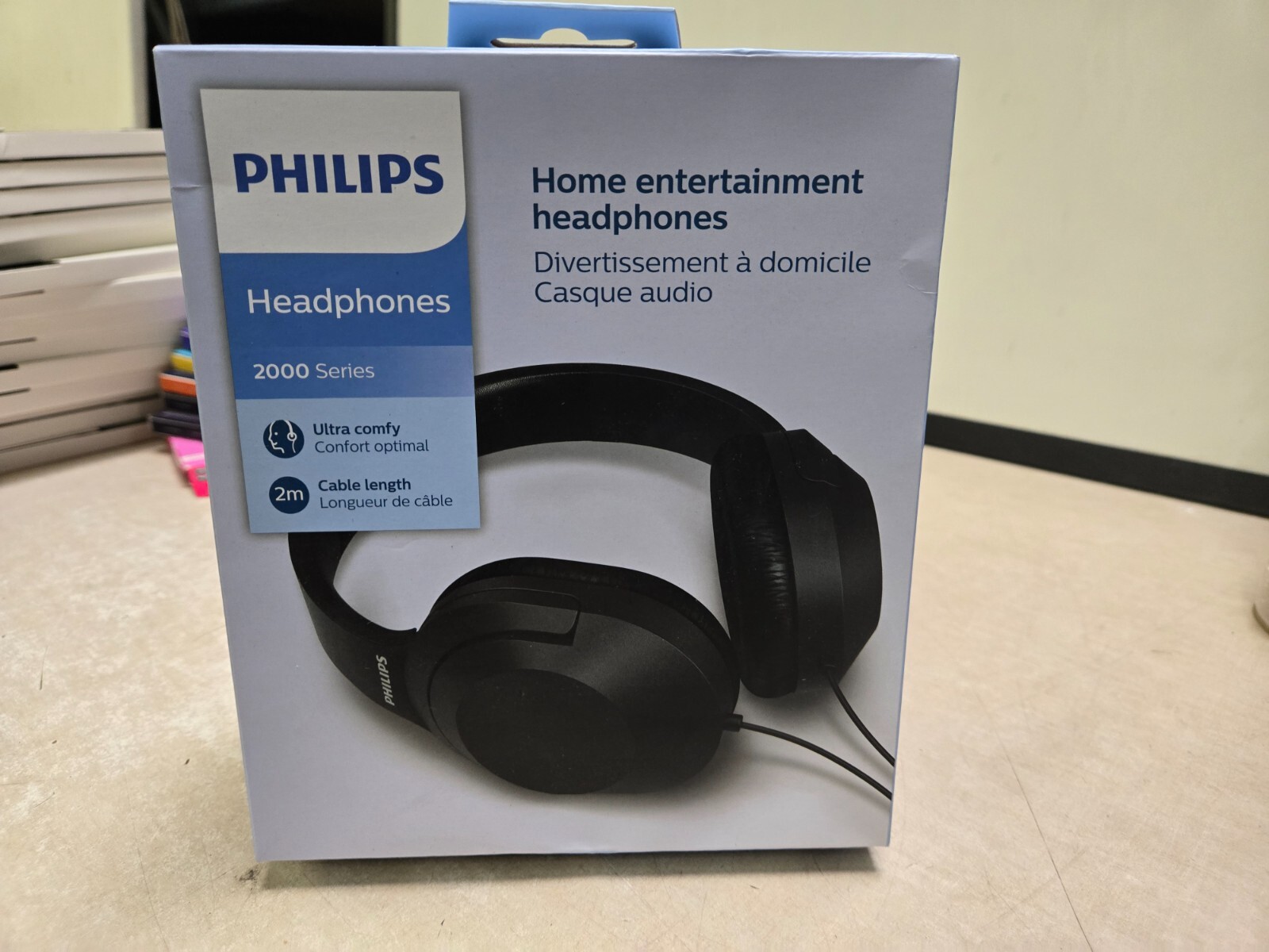SEALED PHILIPS Over the Ear Wired Stereo Headphones TAH2005 Black 2000 Series