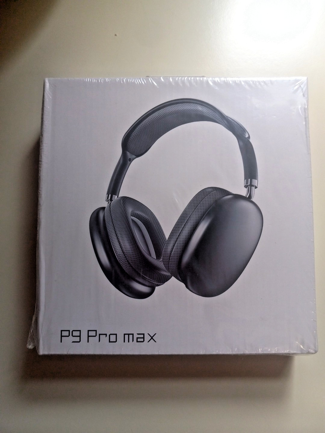 P9 Pro Max Wireless Bluetooth Headphones Light Weight.