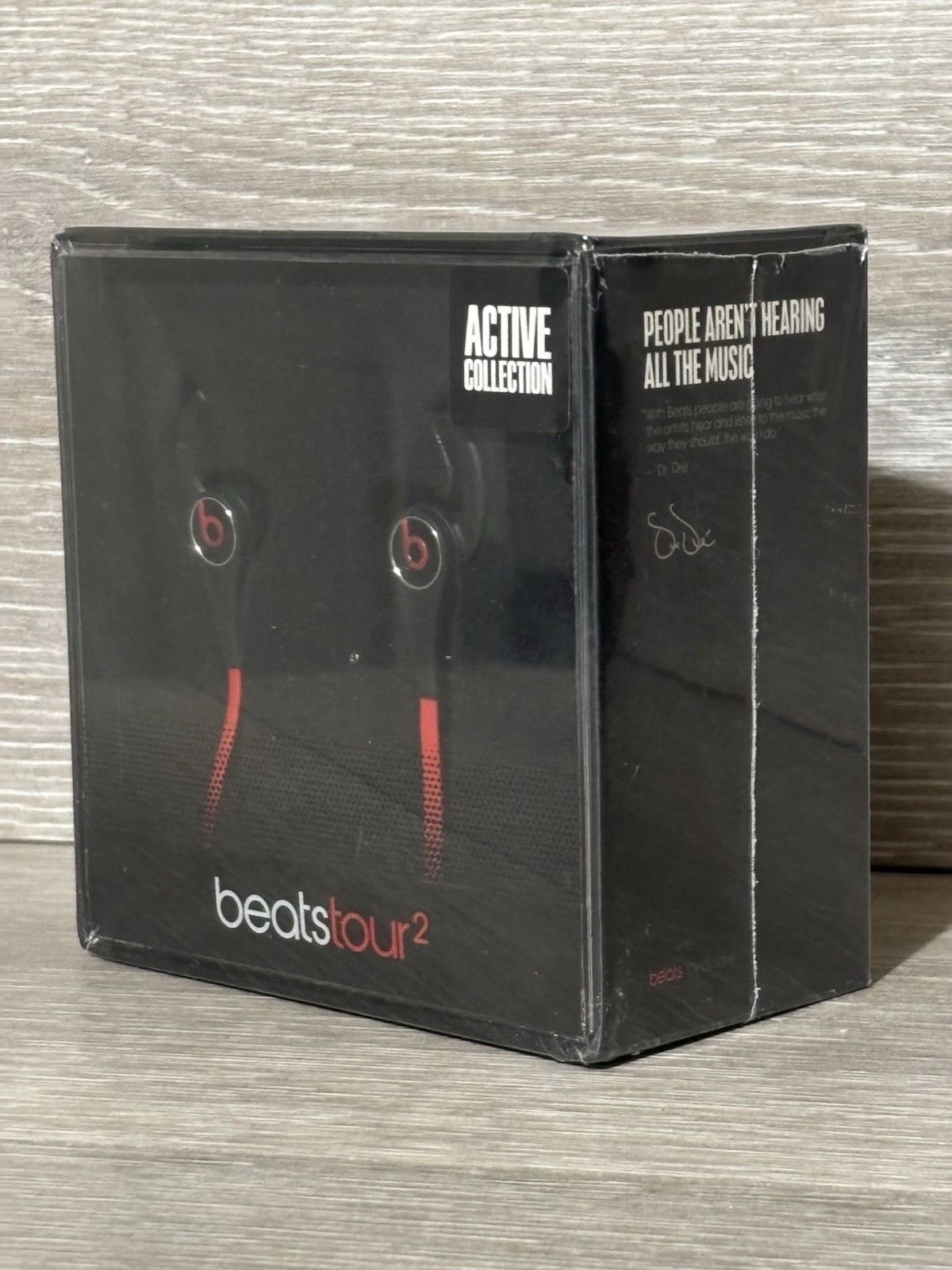 Beats by Dr. Dre Tour 2.5 A1677 Siren Red Active In-Ear Headphones Red/Black