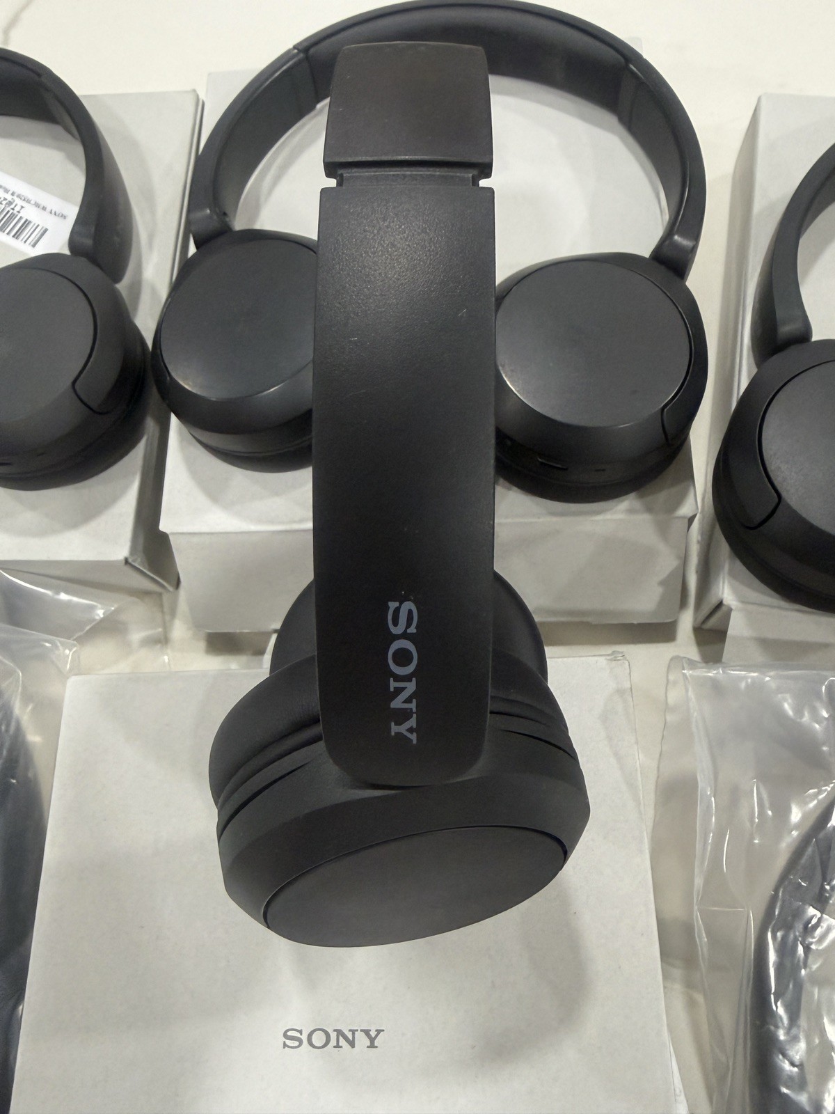 WH-CH520 Wireless Headphones Bluetooth Headset with Microphone CH520 -Black
