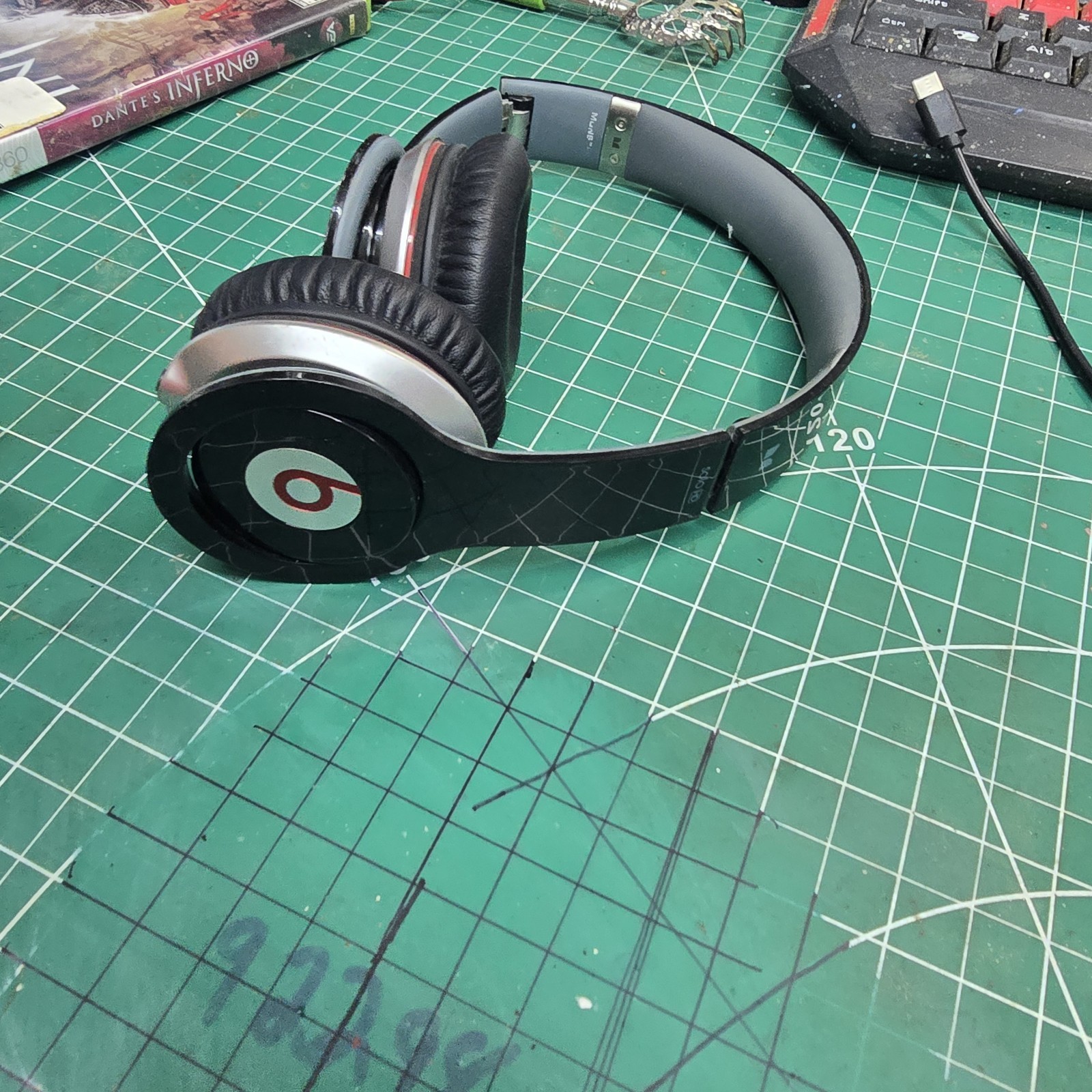 Beats By Dr Dre Monster Solo Hd Black Red And Gray Head Phones