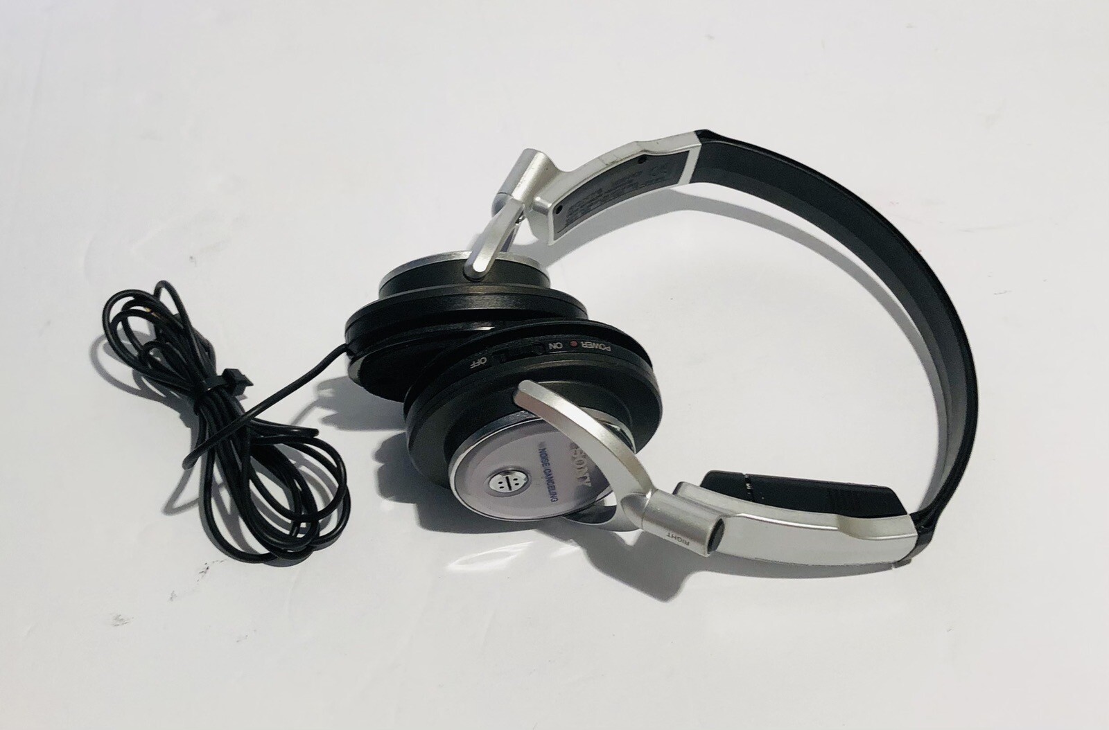 Sony MDR-NC6 Wired Headphones Silver Noise Canceling No Ear Pads