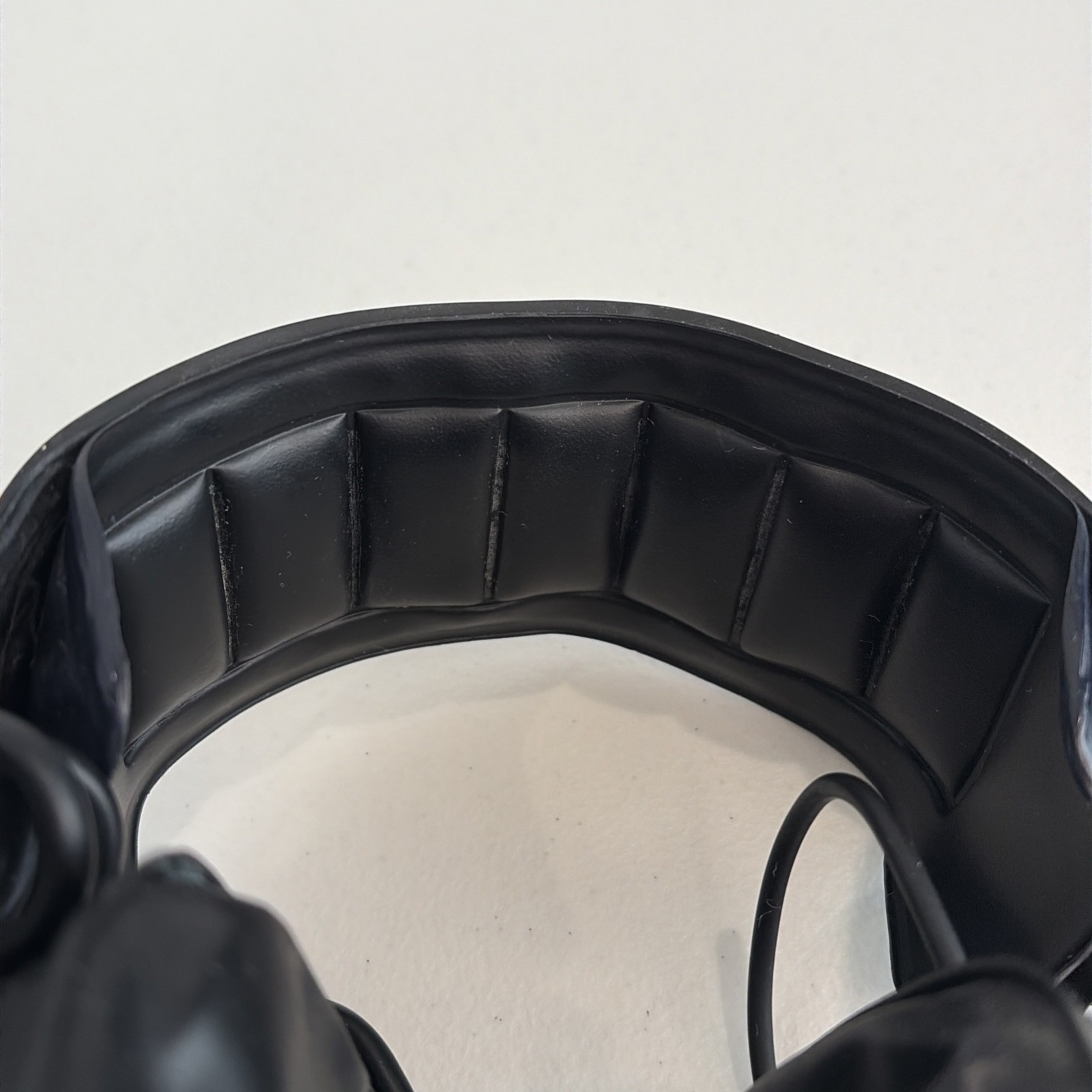 Vintage Jensen 220 Over Ear Headphones Black Stereo 3.5mm Coiled Cable Studio