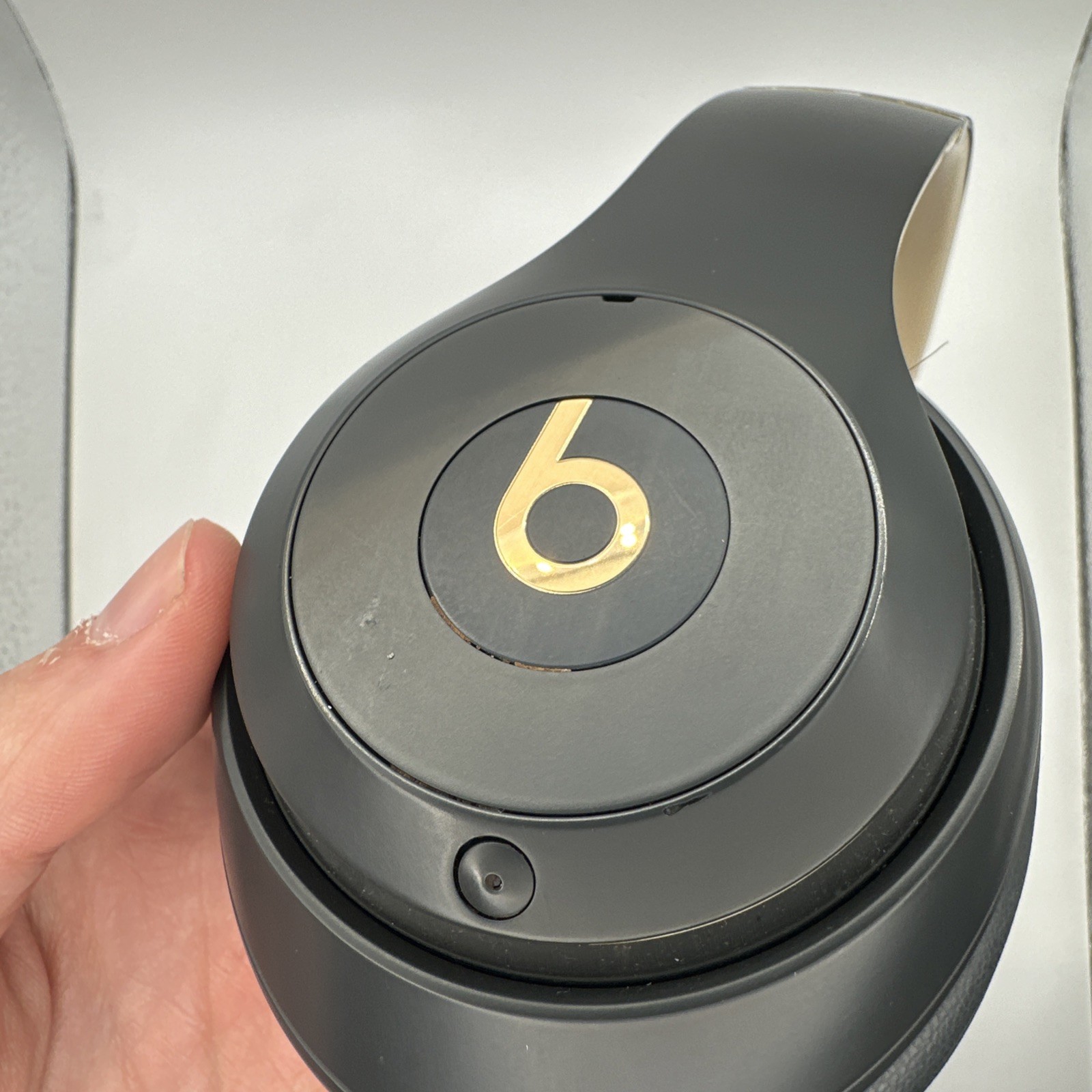 Beats by Dr. Dre Studio3 Bluetooth On Ear Wireless Headphones – Shadow Gray
