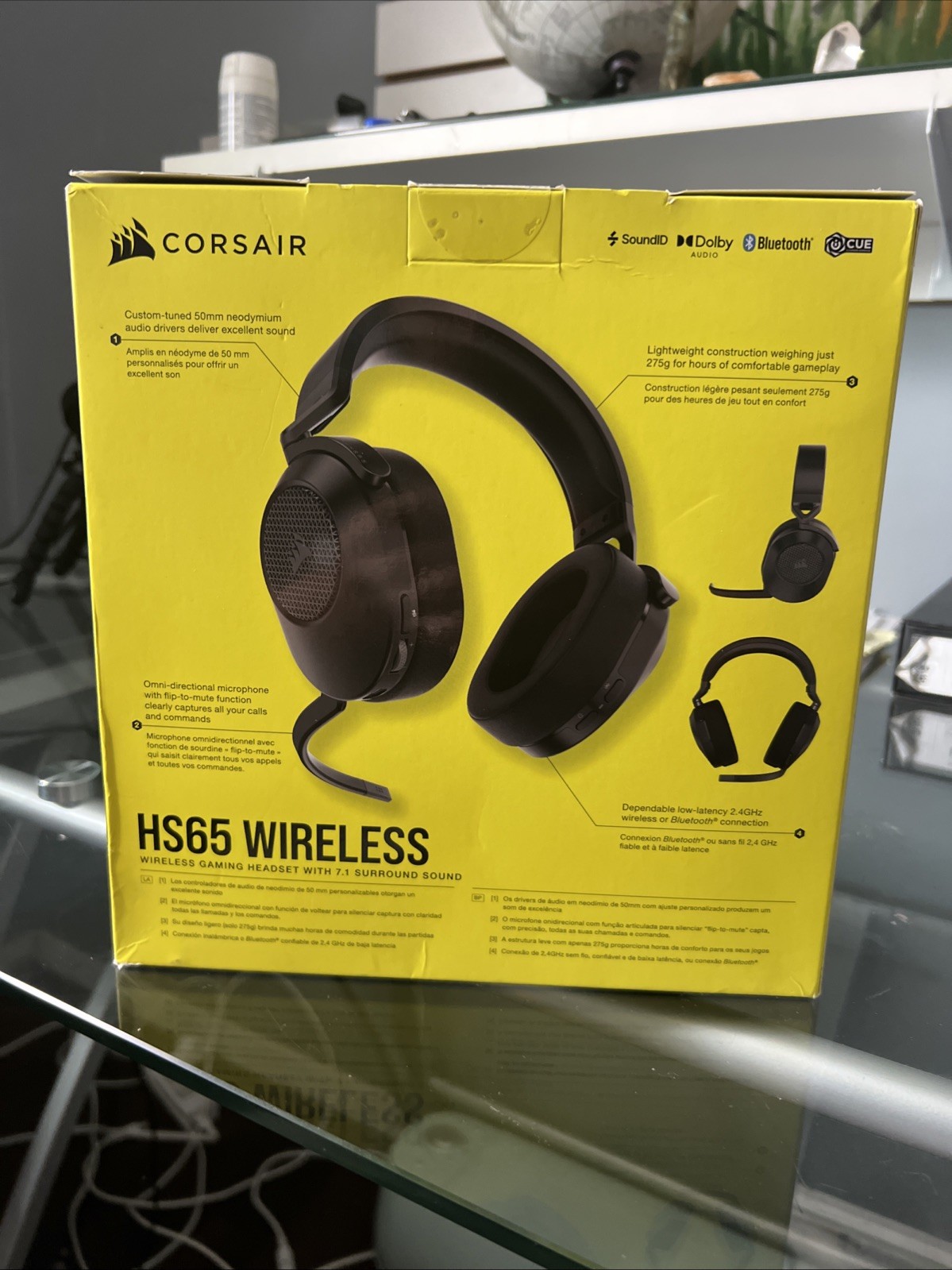 CORSAIR HS65 WIRELESS Gaming Headset With 7.1 Surrounded sound