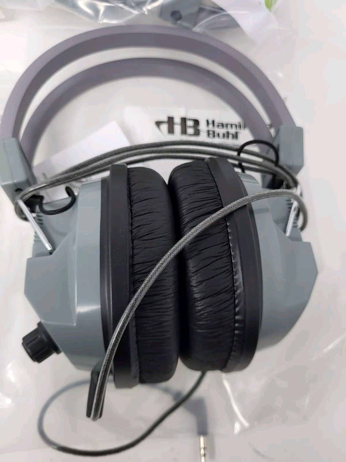 6 Hamilton Buhl SC-7V Heradphones and 1 JB8V Jackbox