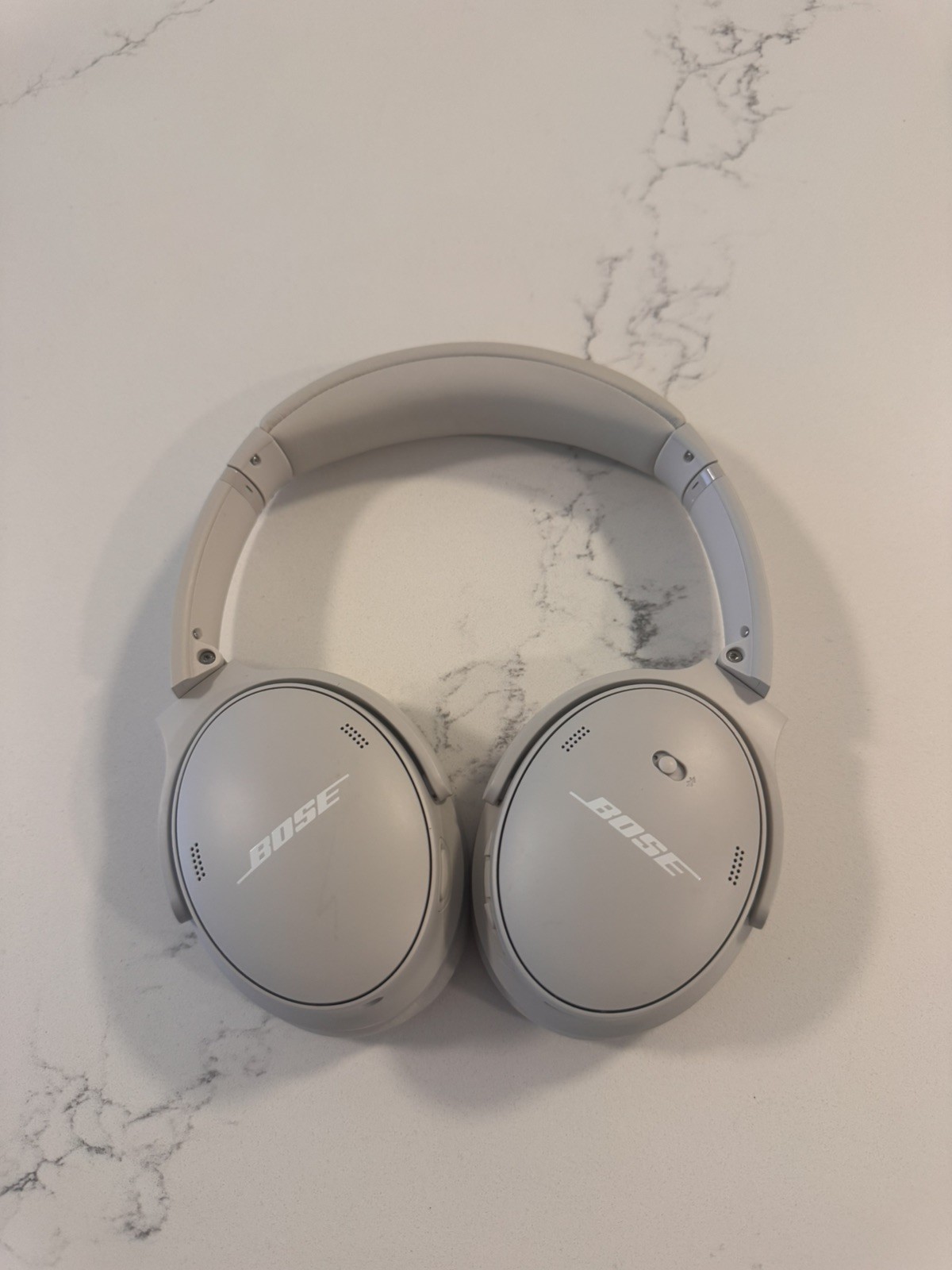 Bose Quiet Comfort Headphones White Smoke
