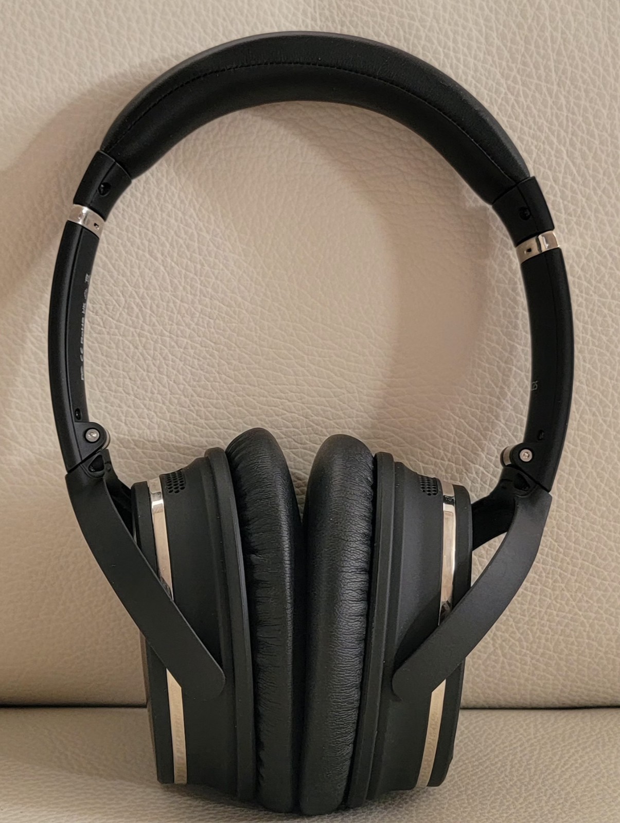 **MINT** Srhythm NC25 Active Noise-Cancelling Wireless Headphones