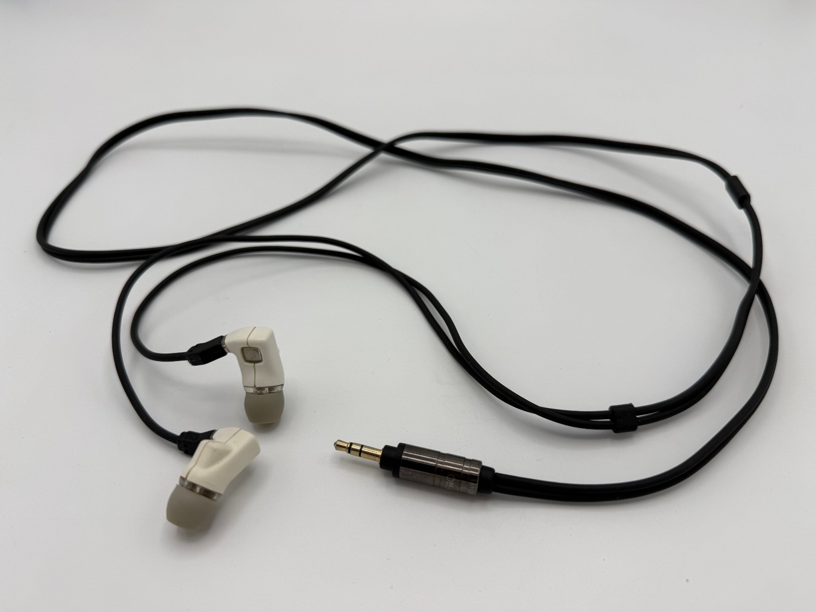 Ultimate Ears Super.fi 5 Pro White IEM In-Ear Monitor + FiiO RC-UE1 + Metal Case