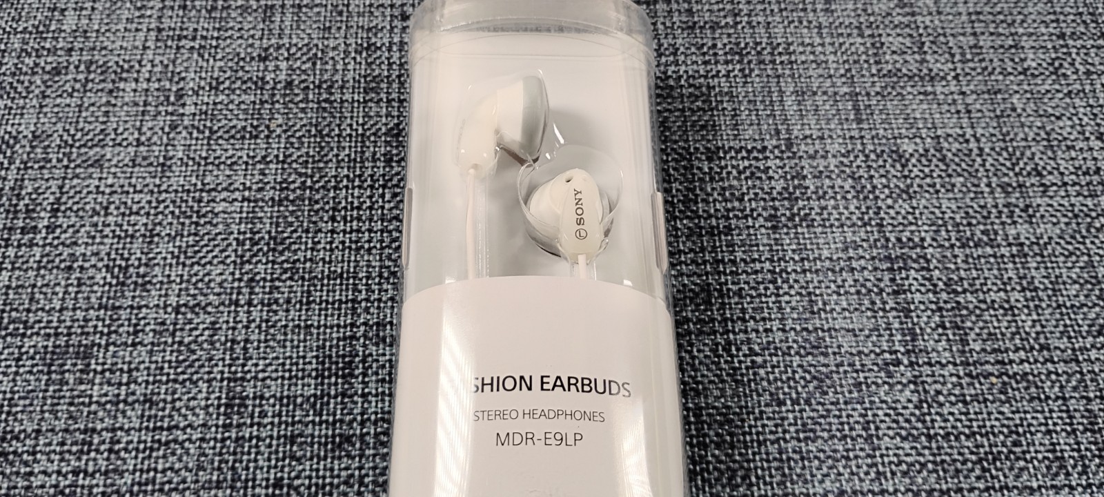 Sony MDR-E9LP Stereo In-Ear Headphones (WHITE)