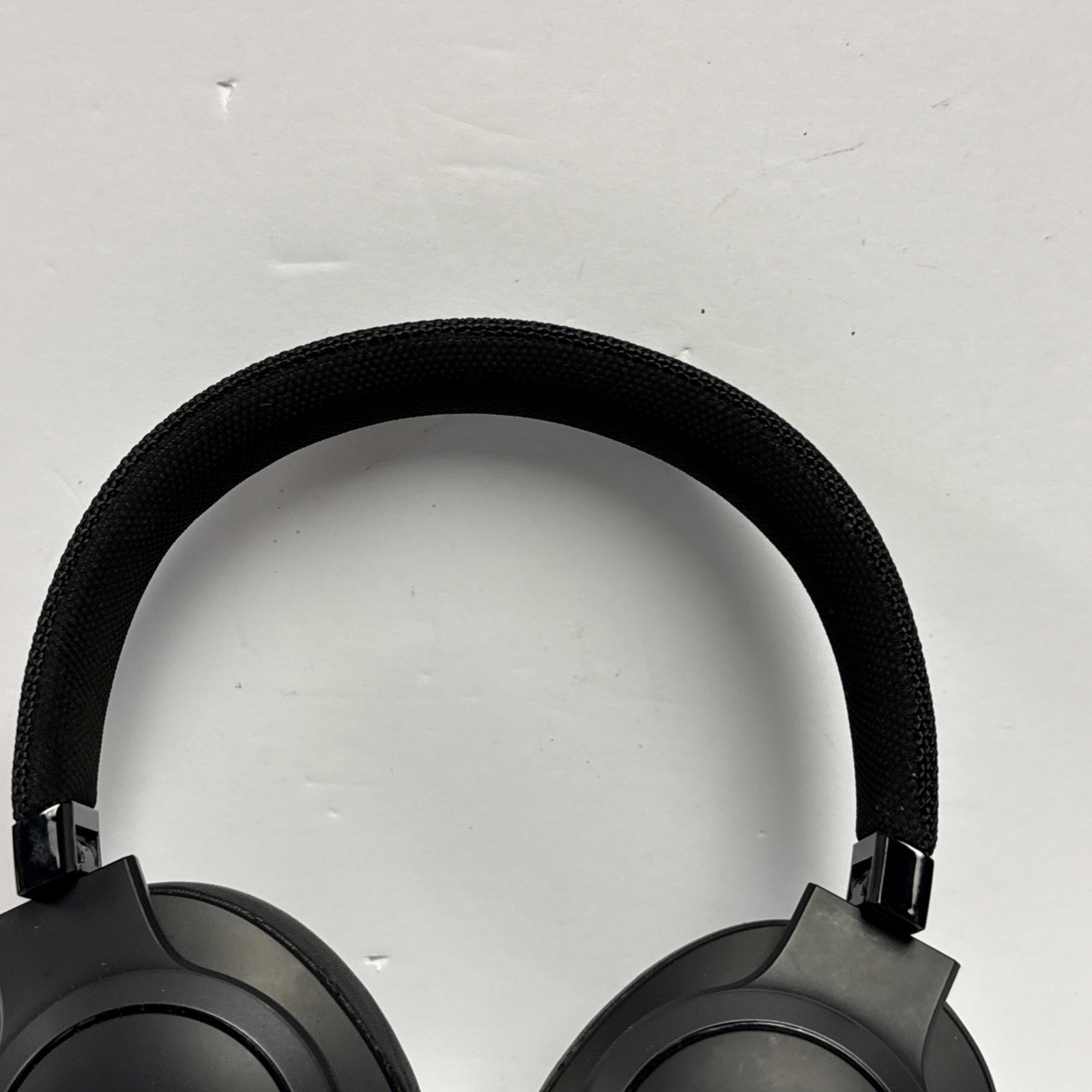 JBL Live 500BT Over-the-Ear Wireless Bluetooth Headphones (Needs Pads)