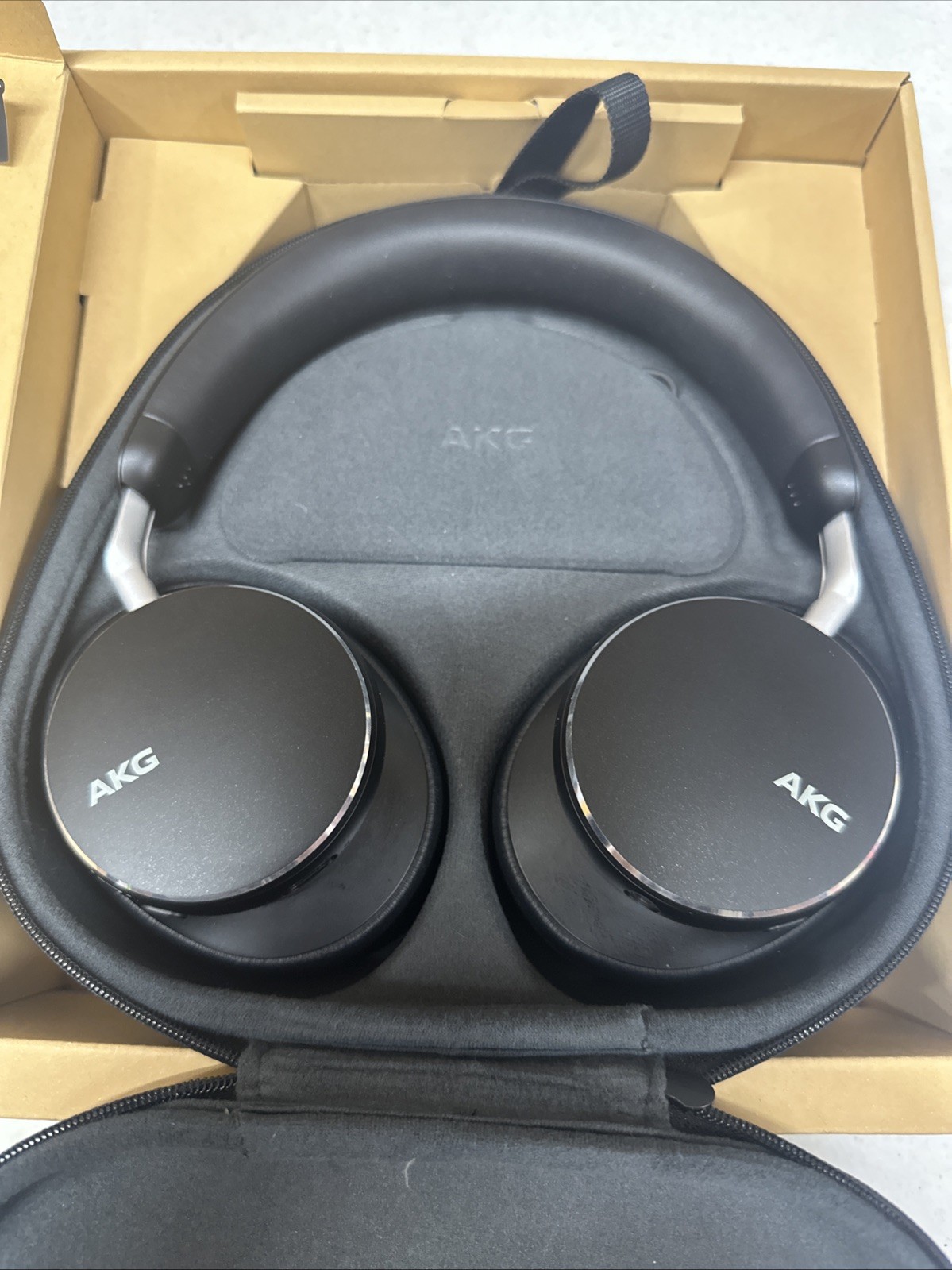 Harman AKG N9 Hybrid Wireless Headphones – Hi-Res Audio + ANC | Open Box