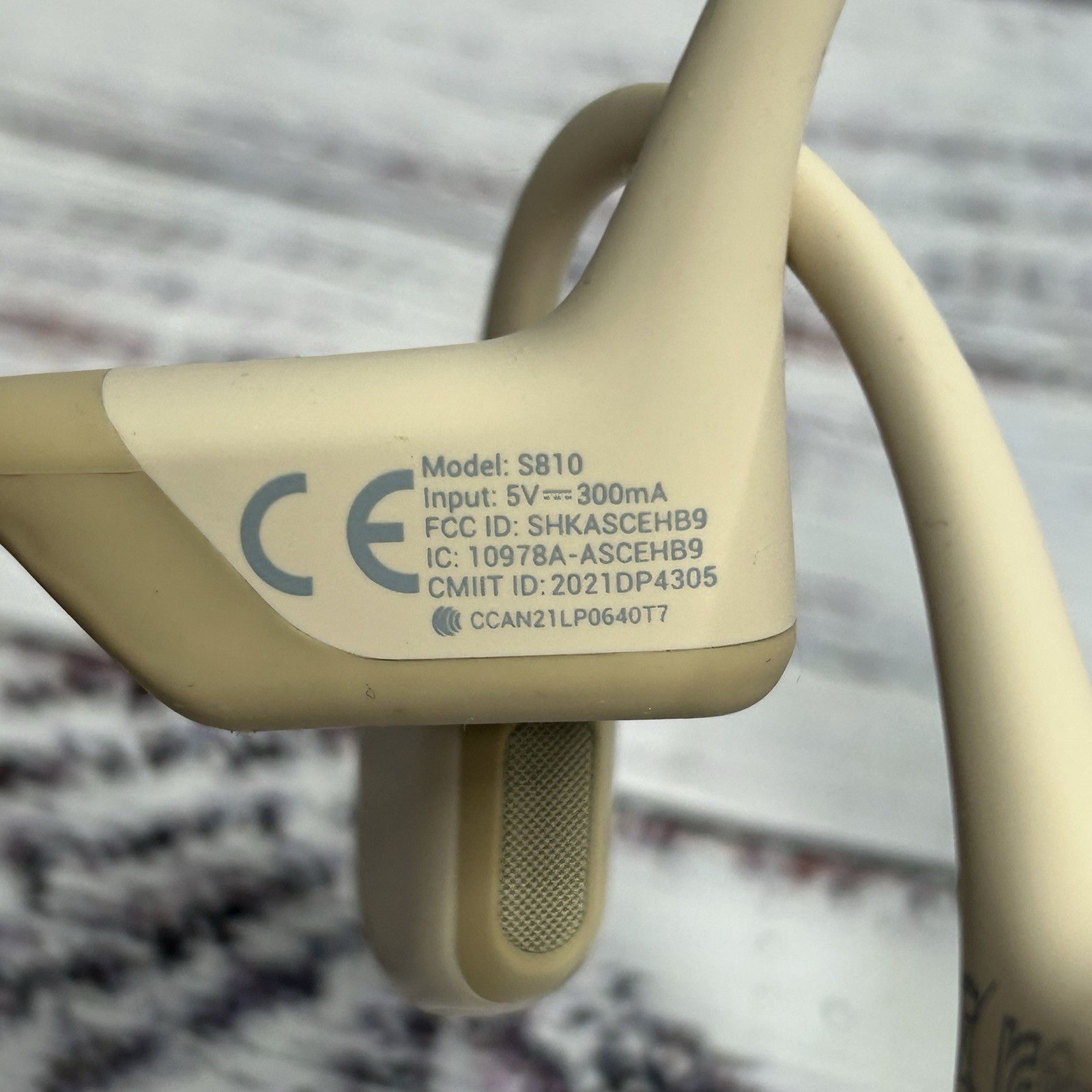 Shokz OpenRun Pro Headphones S810 FOR PARTS/ NOT WORKING