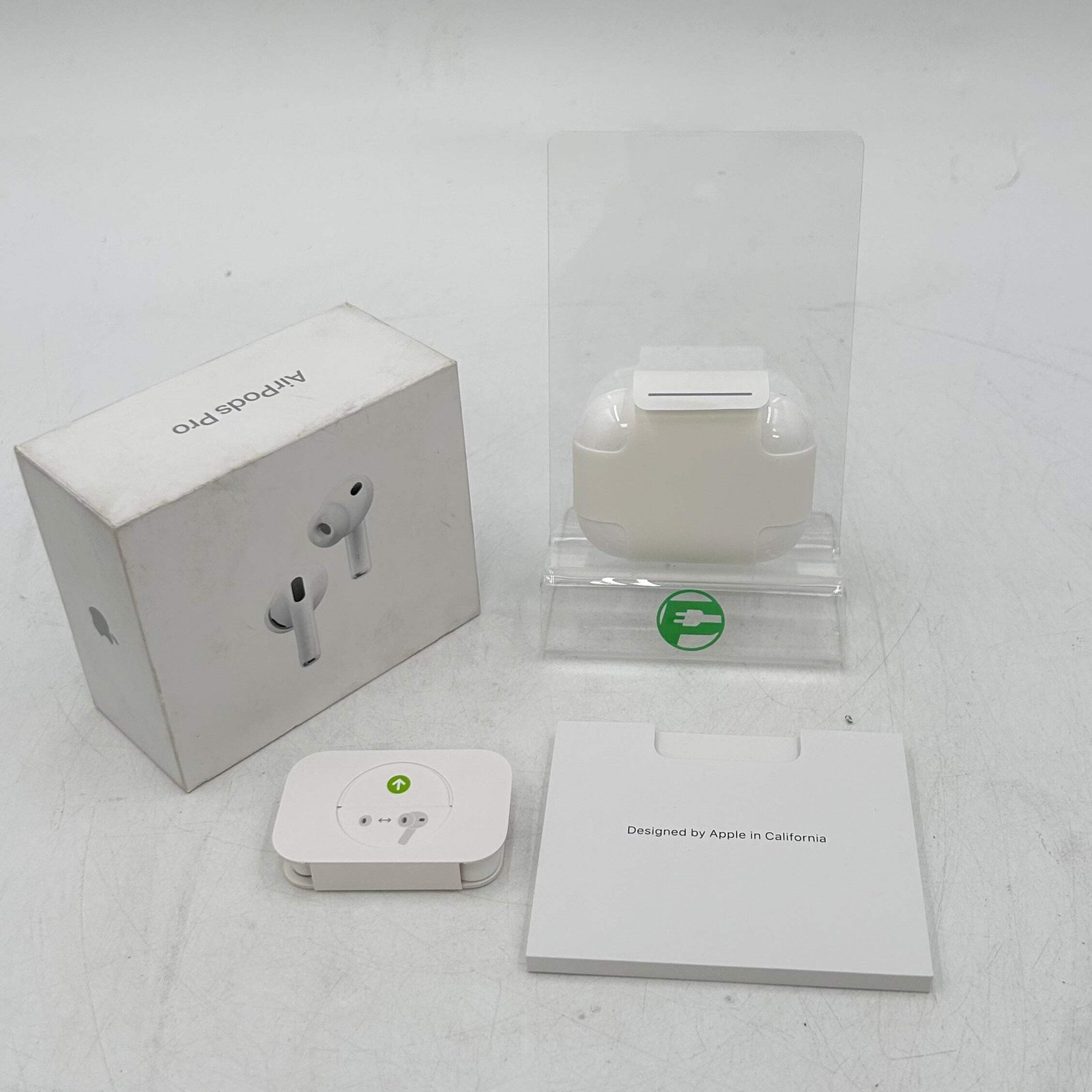 New Apple AirPods Pro 3rd Gen with MagSafe Charging Case MFHP4LL/A