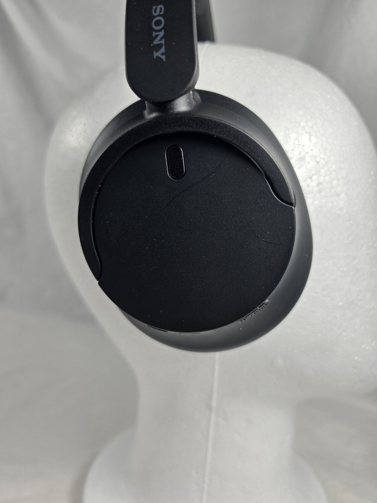 Sony WH-CH720N Wireless Noise Canceling Bluetooth Headphones Black Complete