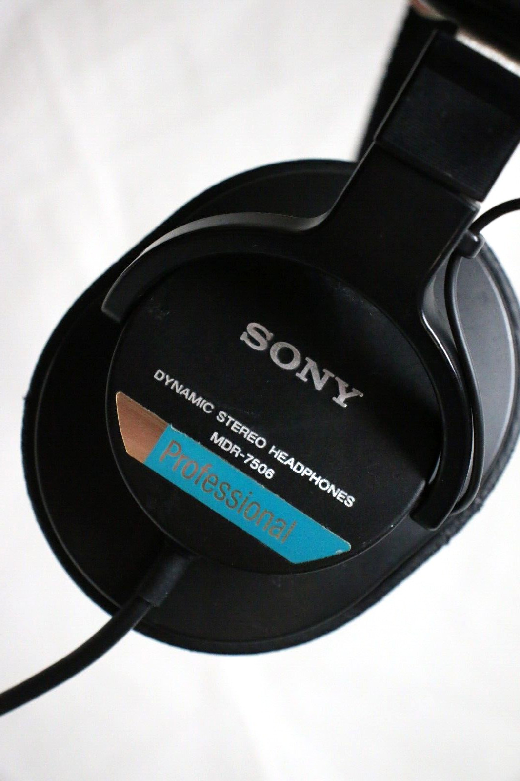 Sony MDR-7506 Over the Ear Headphones only