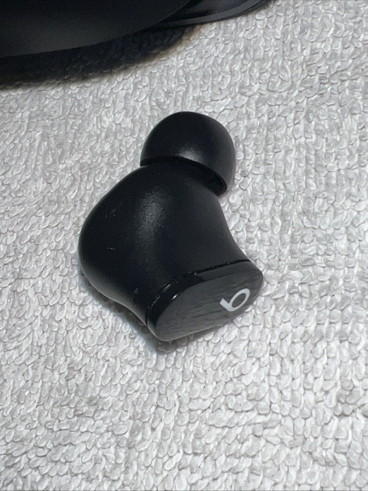 Beats Studio Buds – Active Noise Cancelling – BLACK