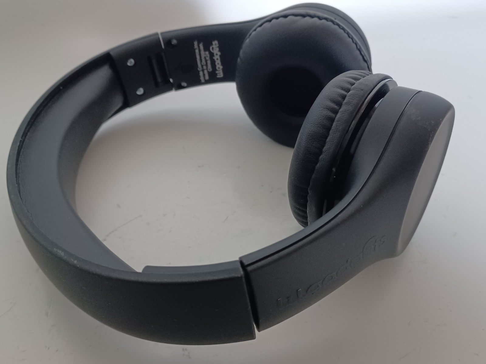 LilGadgets Kids Premium Volume Limited Wired Headphones w/ SharePort Connect+