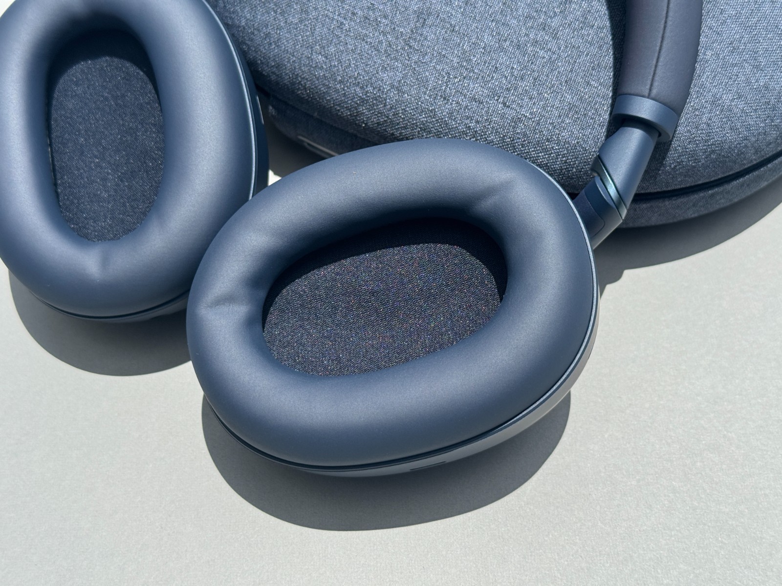 Sony WH-1000XM6 Wireless Noise Canceling Headphones with case – Blue #OB*