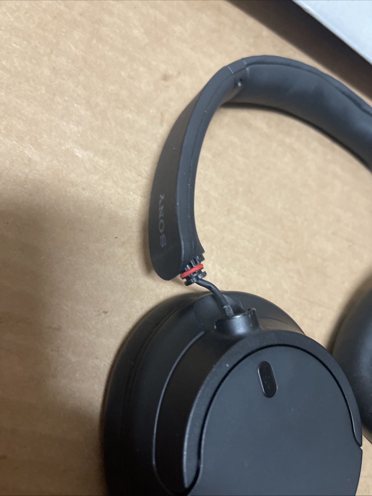 Sony WH-CH720N Noise Canceling Wireless Headphones **READ DESCRIPTION**