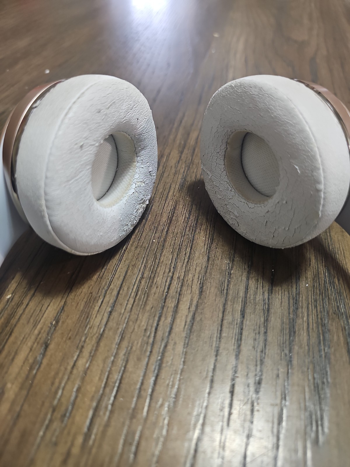 Beats by Dr. Dre Beats Solo3 Wireless On-Ear Headphones – Rose Gold! Works Great