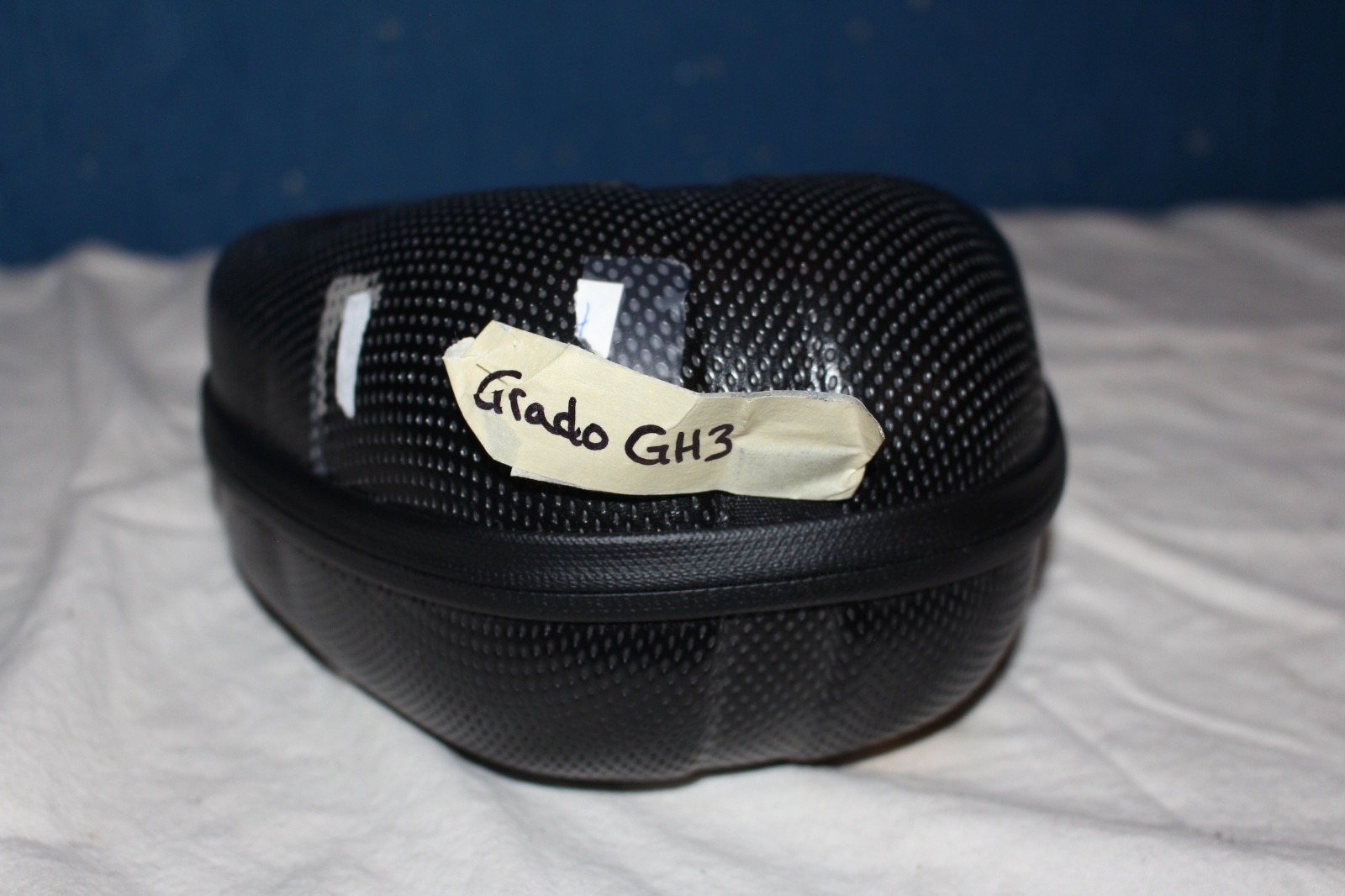 Grado GH3 headphones with Case