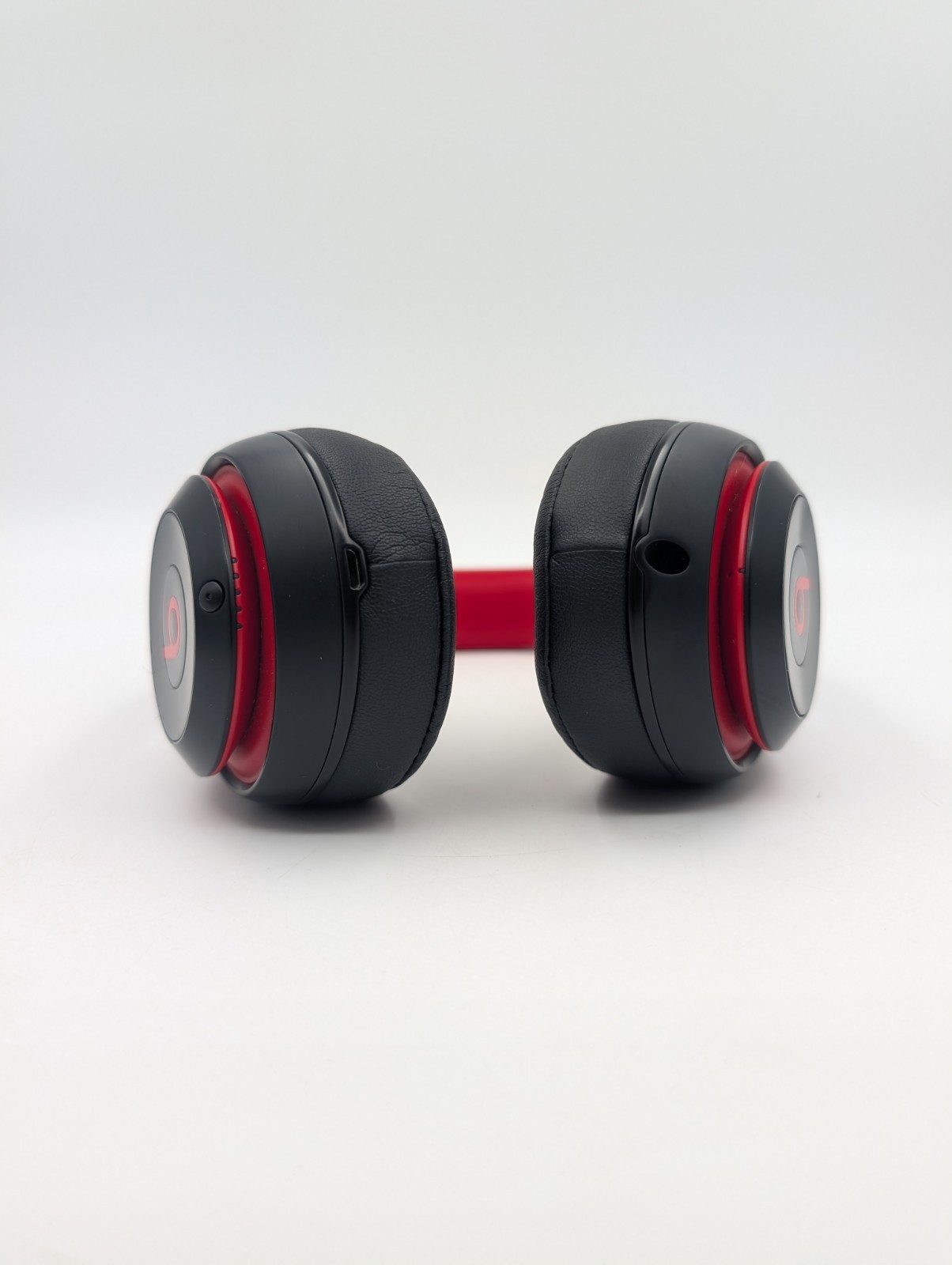 Beats by Dr. Dre Studio3 Bluetooth Over-Ear Headband Headphones Red/Black