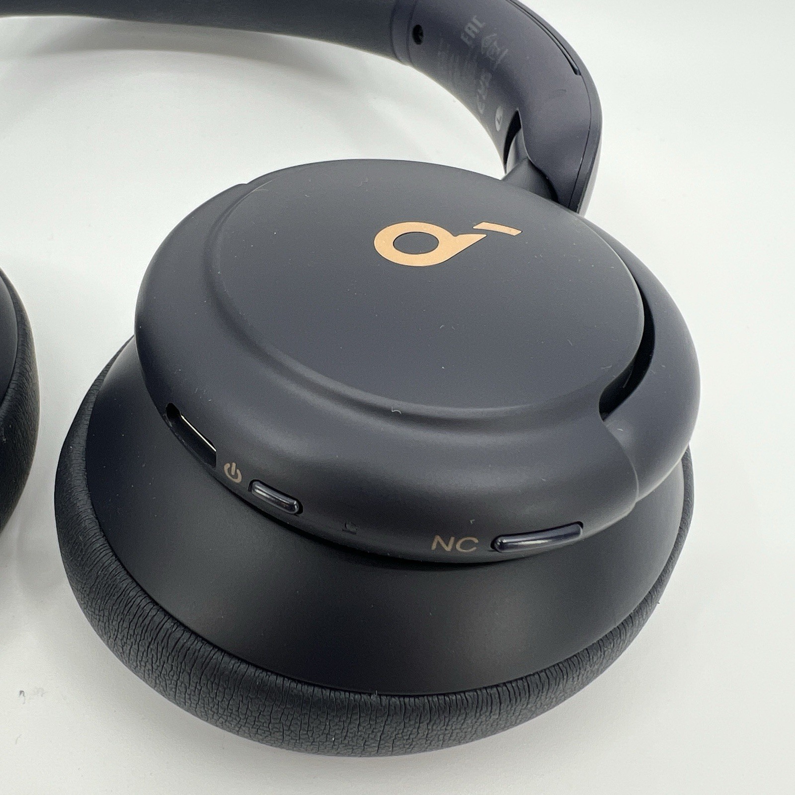 Soundcore Life Q30 – Hybrid Active Noise Cancelling Headphones Indigo Navy Blue