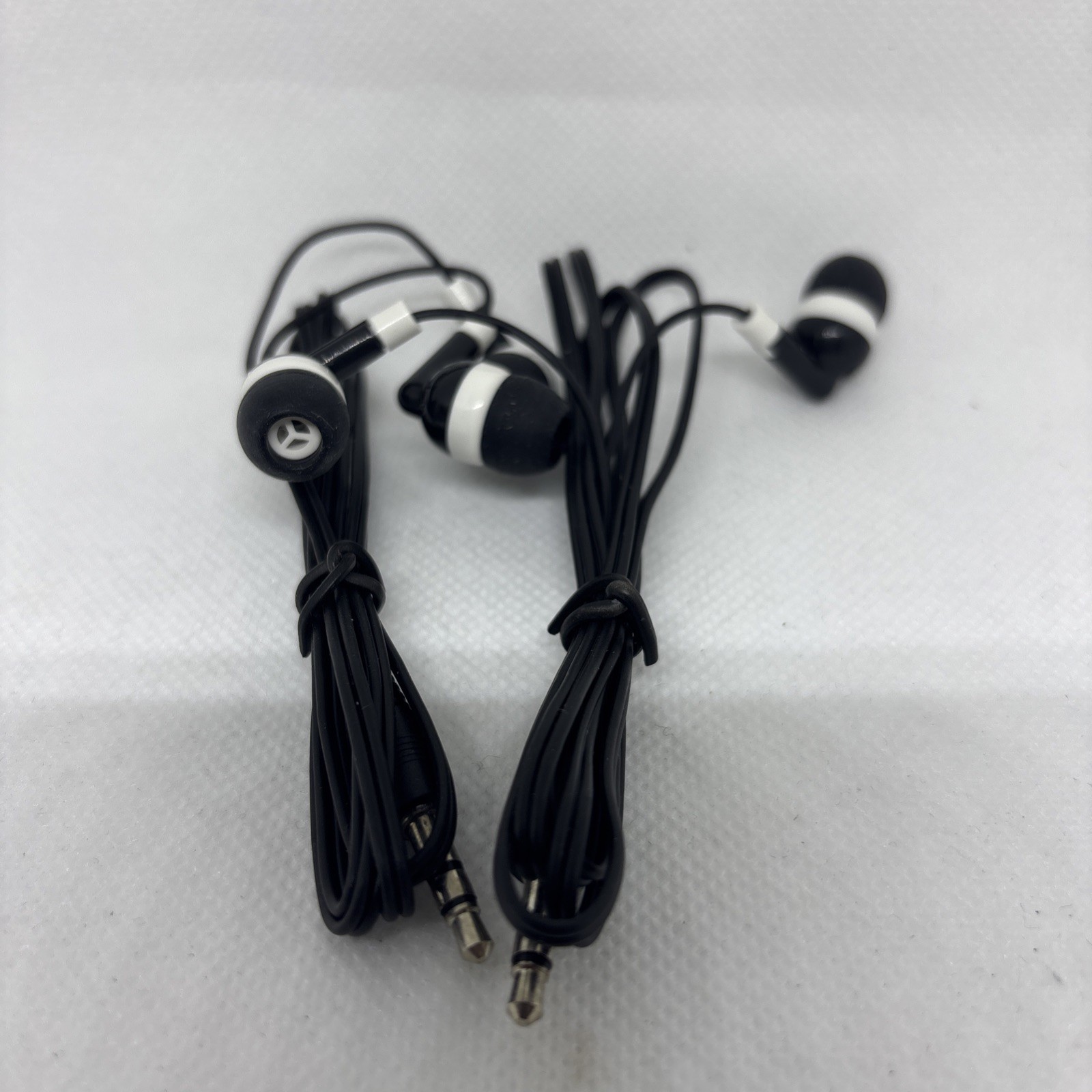 3.5mm In-ear Earbuds Headphones – Wired AUX Jack Earphone (qty 2)