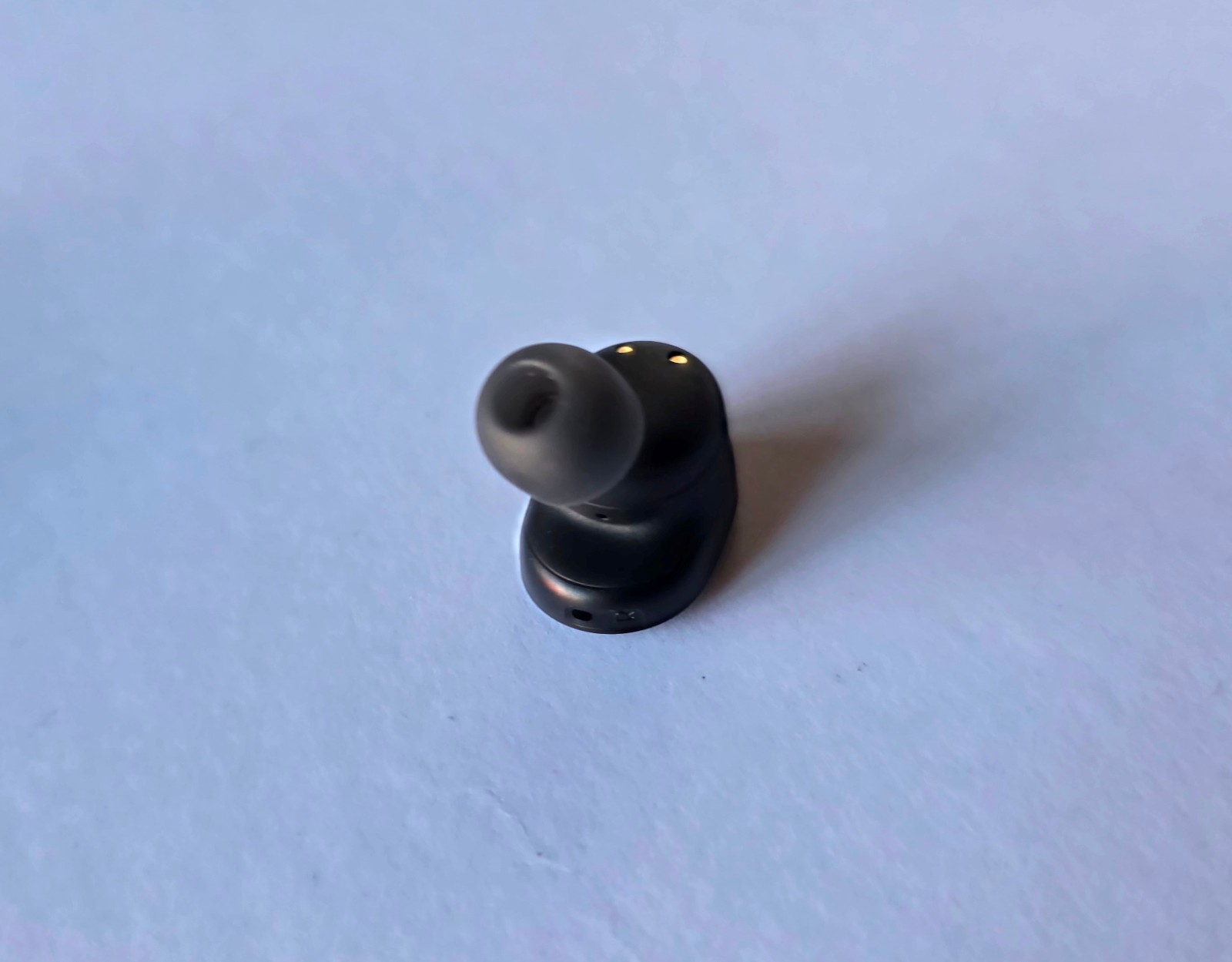 Unused OEM Black JBL Tune Buds True Wireless RIGHT SIDE ONLY Earbud in Bulk Pkg