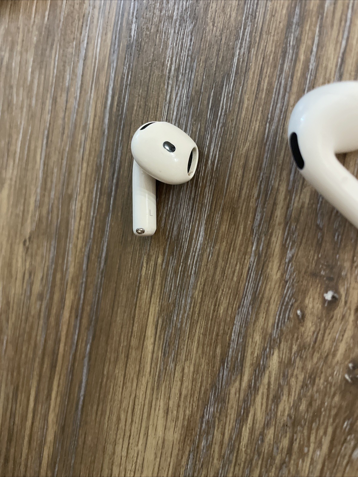 Apple AirPods 4th Gen ANC with MagSafe Charging Case A3053 A3050 A3058 Warranty