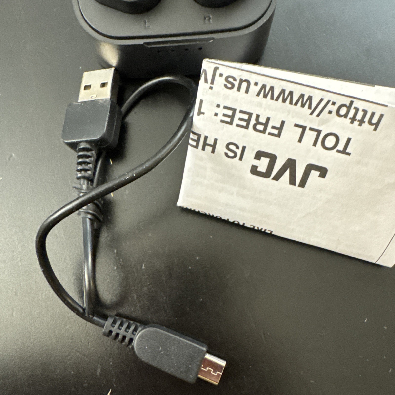 JVC Kenwood HA-A11T-B Fully wireless earphones compact and lightweight body