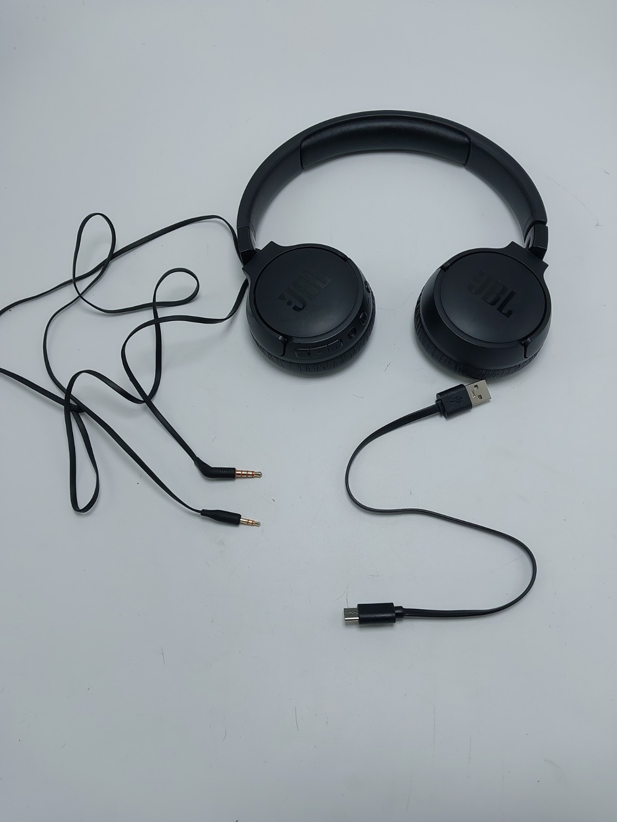 JBL Tune 660NC Wireless Active Noise Cancelling Headphones JBLT660NCR