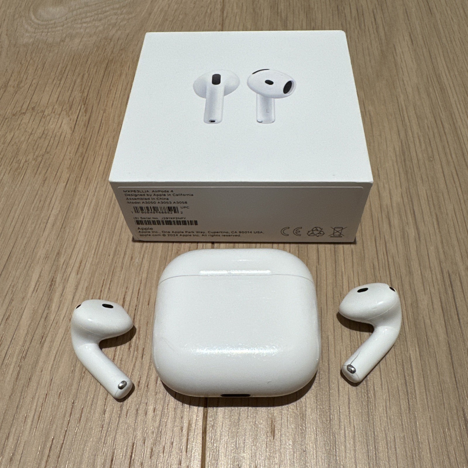 Apple AirPods 4 Model MXP63LL/A – White – Excellent Condition – 4th Gen