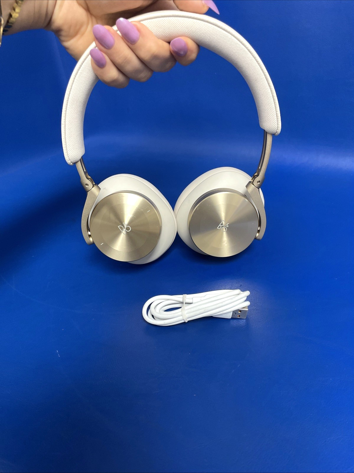 CLEAN BANG & OLUFSEN BEOPLAY H95 WIRELESS HEADPHONES.