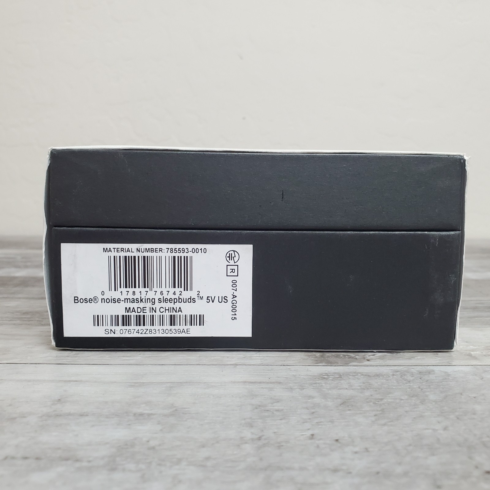 BOSE Noise-Masking SLEEPBUDS w Travel Case Model #785593-0010